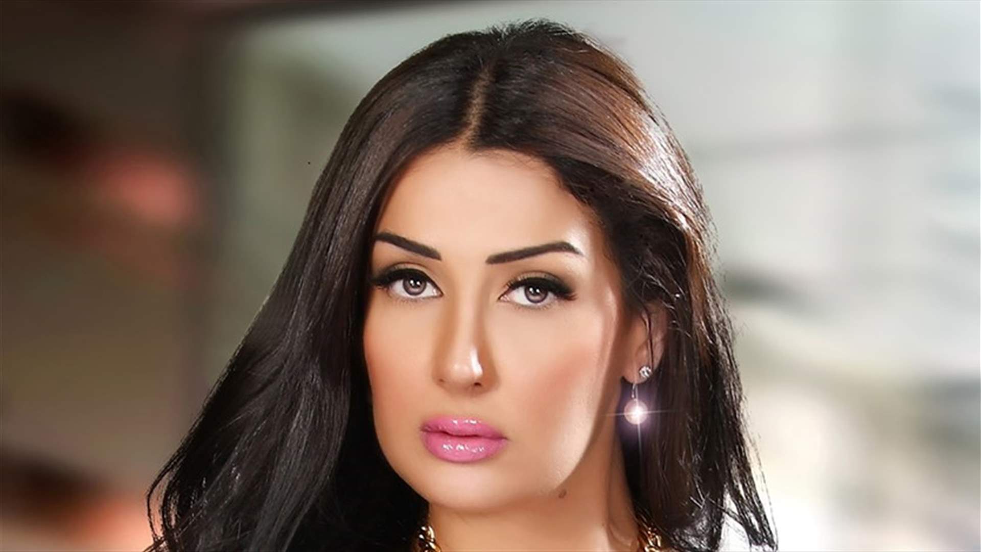 غادة عبد الرازق: جراحة تجميل شوّهت وجهي وسقط شعري بالكامل!