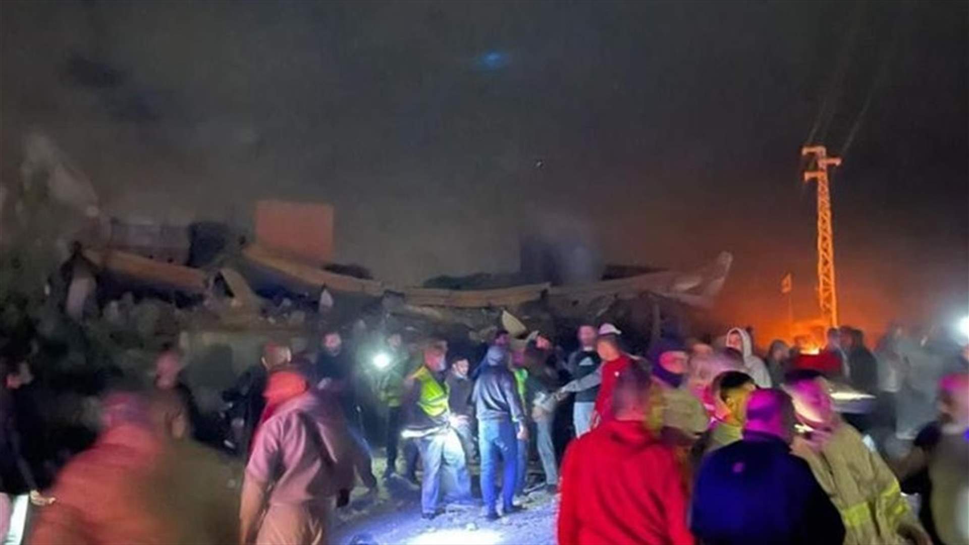 انفجار يهزّ بلدة بنعفول في صيدا ليلاً... وسقوط قتيل وعدد من الجرحى (فيديو)