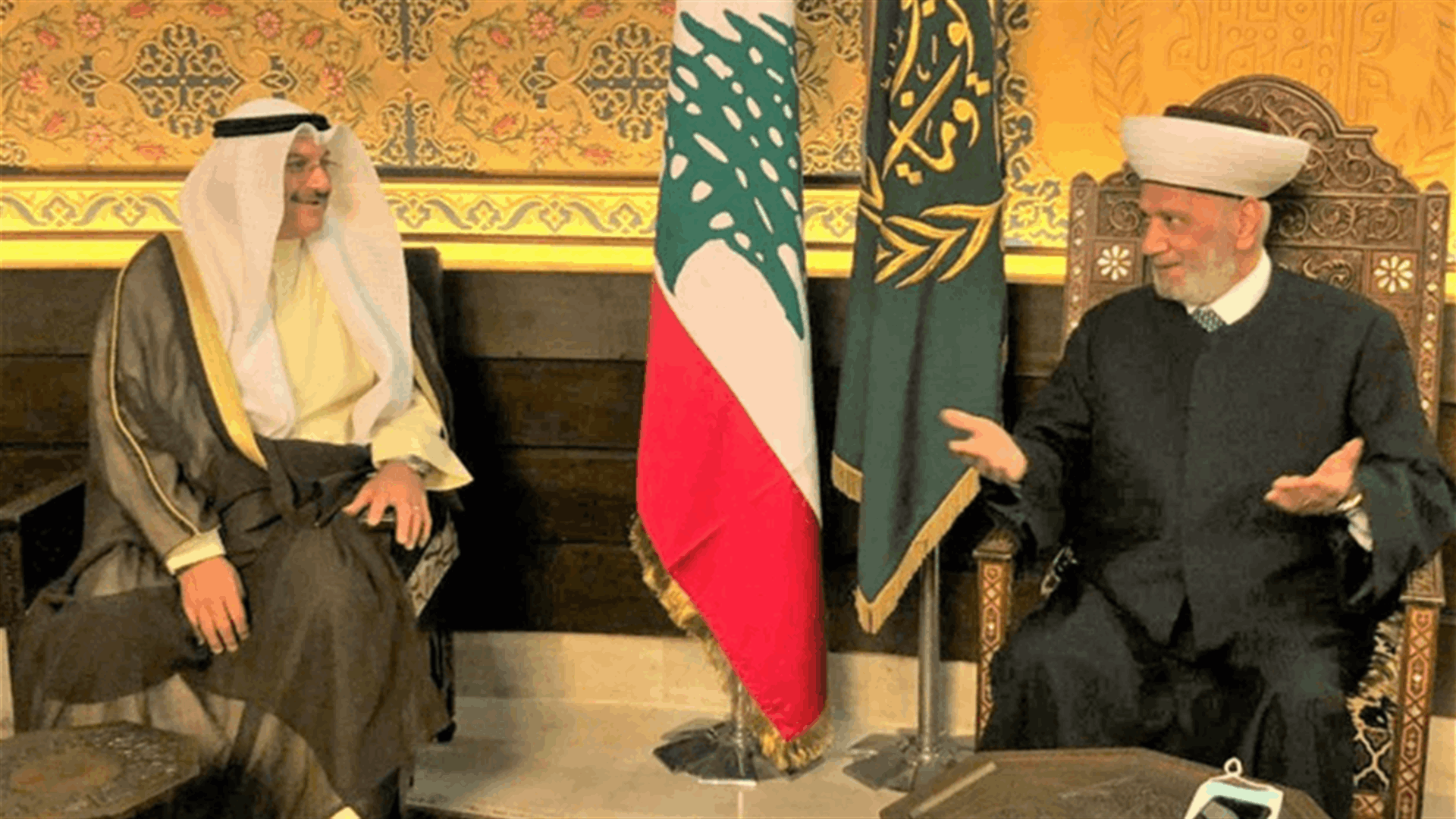 القناعي تمنى من دار الفتوى أن تحل أزمات لبنان