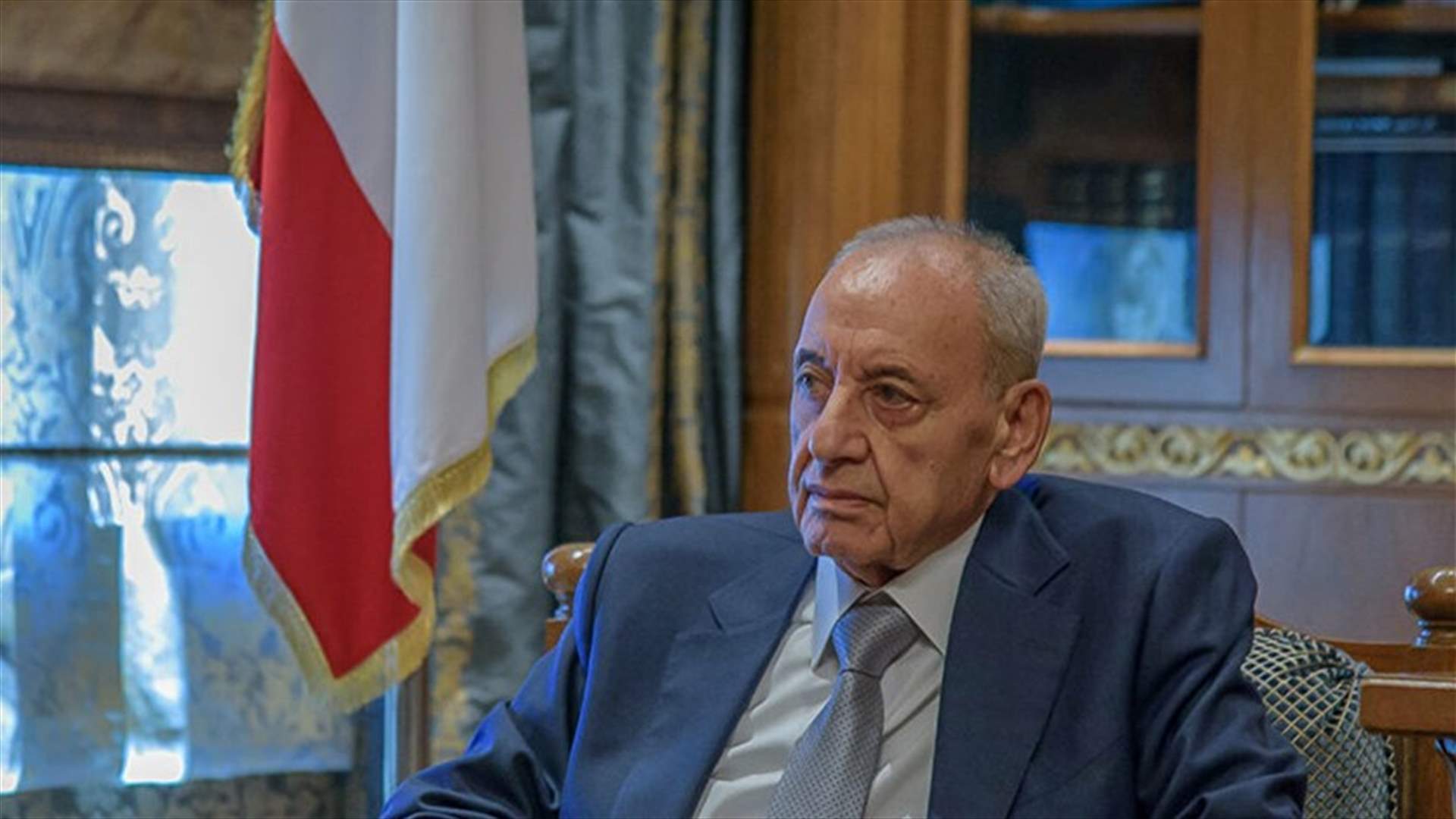 بري استقبل وزير الاشغال وتابع مع زواره في المصيلح شؤونا عامة وتلقى برقية فاتيكانية حول زيارة البابا الى لبنان