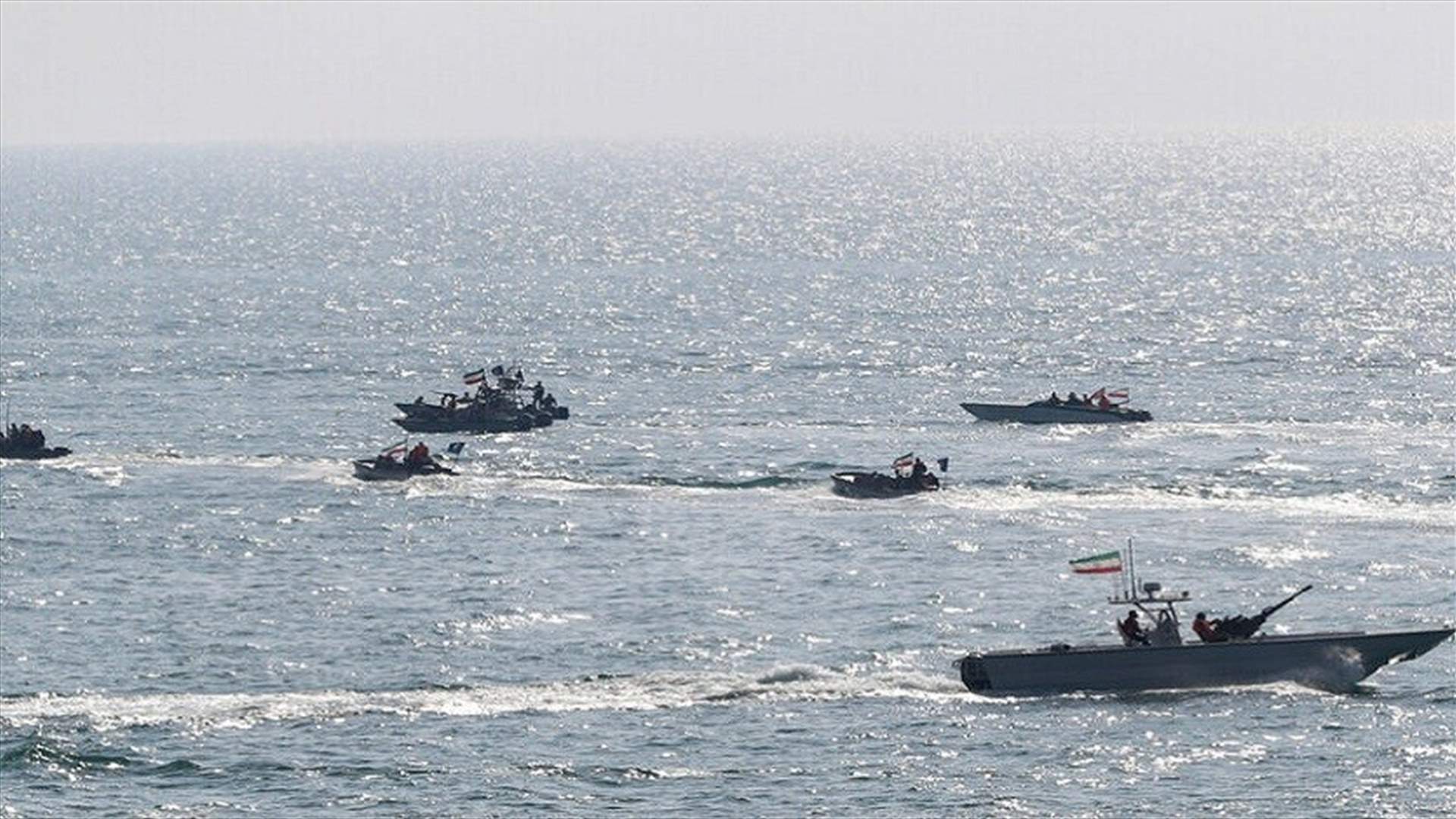 الحرس الثوري الإيراني يحتجز سفينة تهريب وقود في الخليج