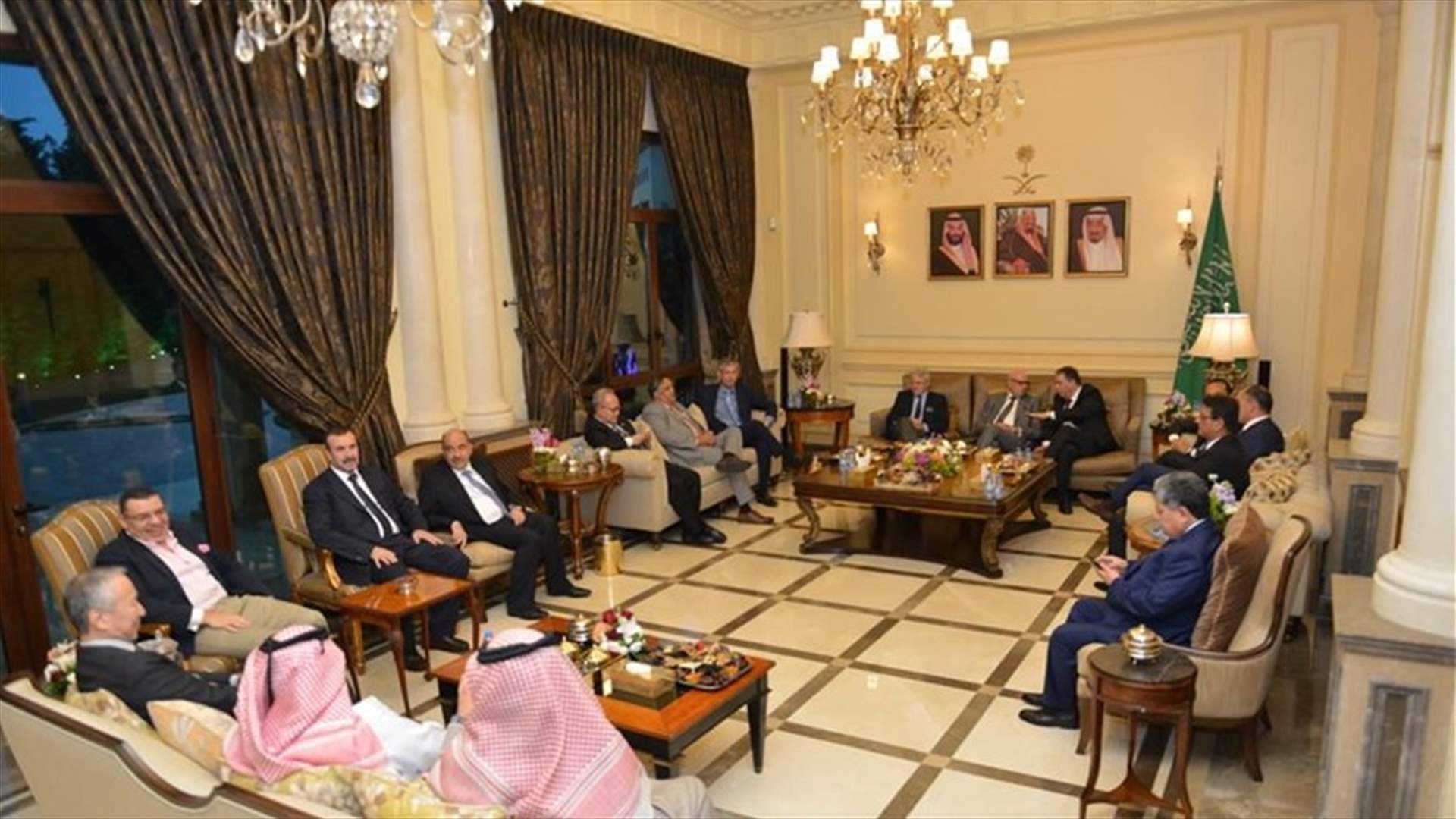 سفير المملكة يقيم مأدبة إفطار لسفراء الدول العربية والاسلامية والصديقة في لبنان