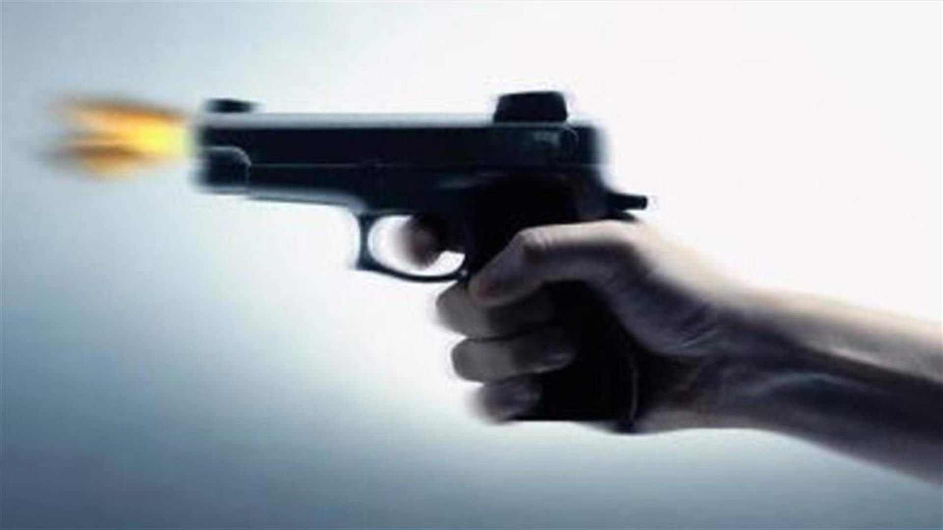 إشكال بين عائلتين في بعلبك تطور الى إطلاق نار وإصابة شخص صودف مروره في المكان