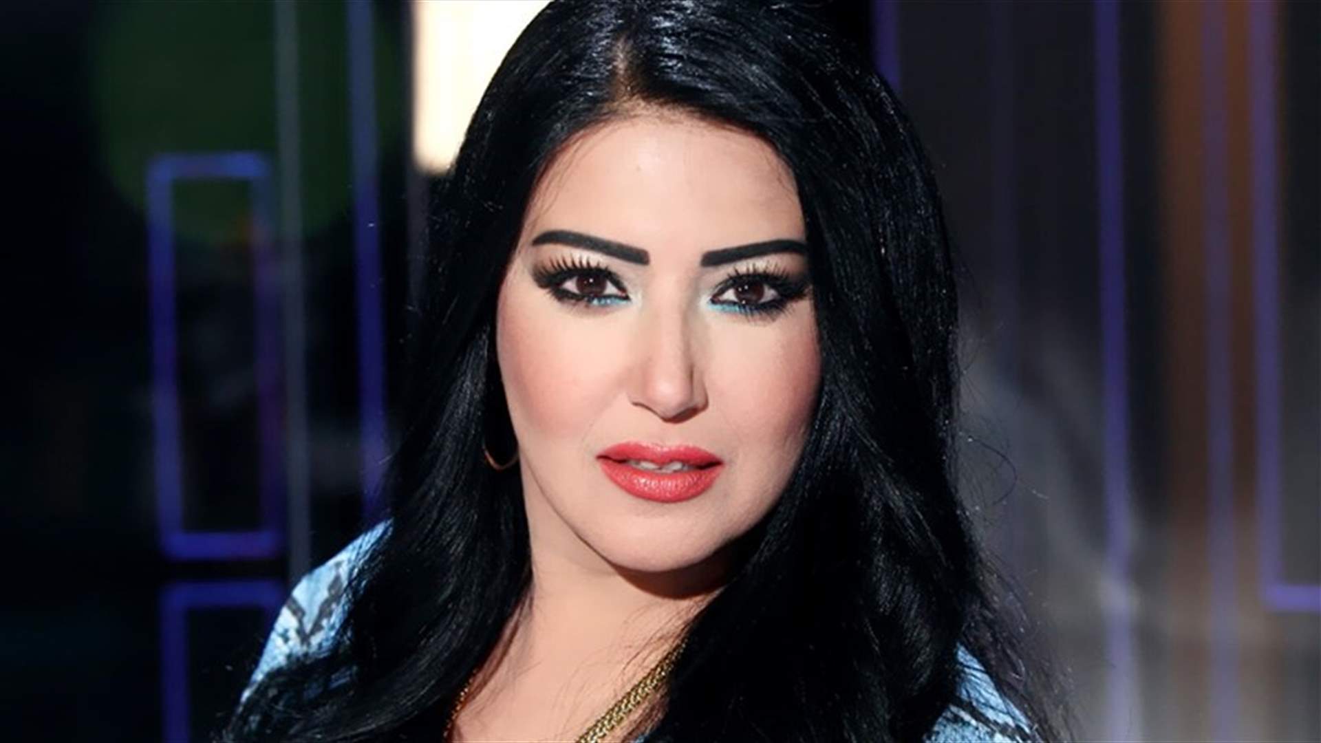 الموت يُفجع سمية الخشاب
