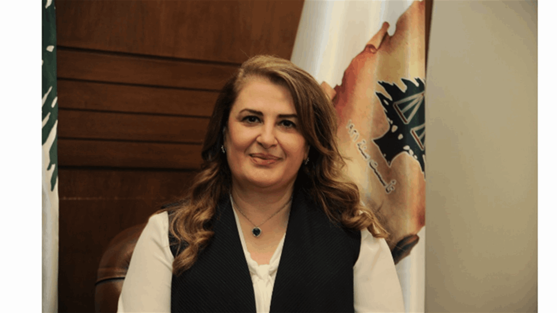 القوال تعليقا على الاعتداء على سيارتها: لا تُبنى الاوطان عبر الاعتداءات والتكسير