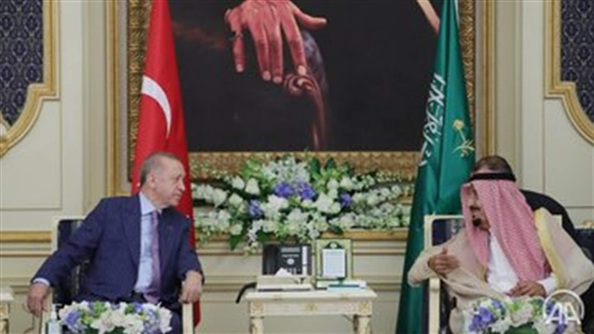 الرئيس التركي يؤدي مناسك العمرة بعد لقاءات مع قادة السعودية