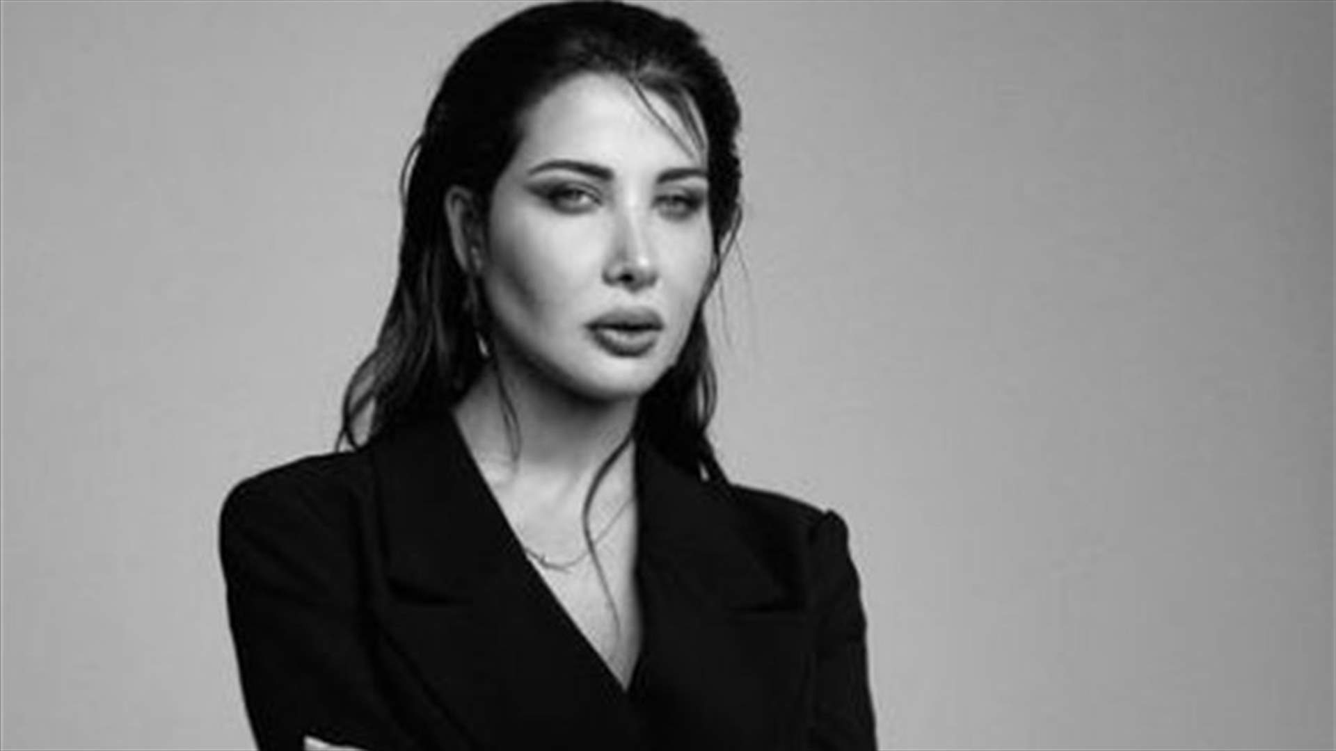 نانسي عجرم تنشر فيديو وهي تبكي... وتسأل: &quot;برجع أو ابداً؟&quot;