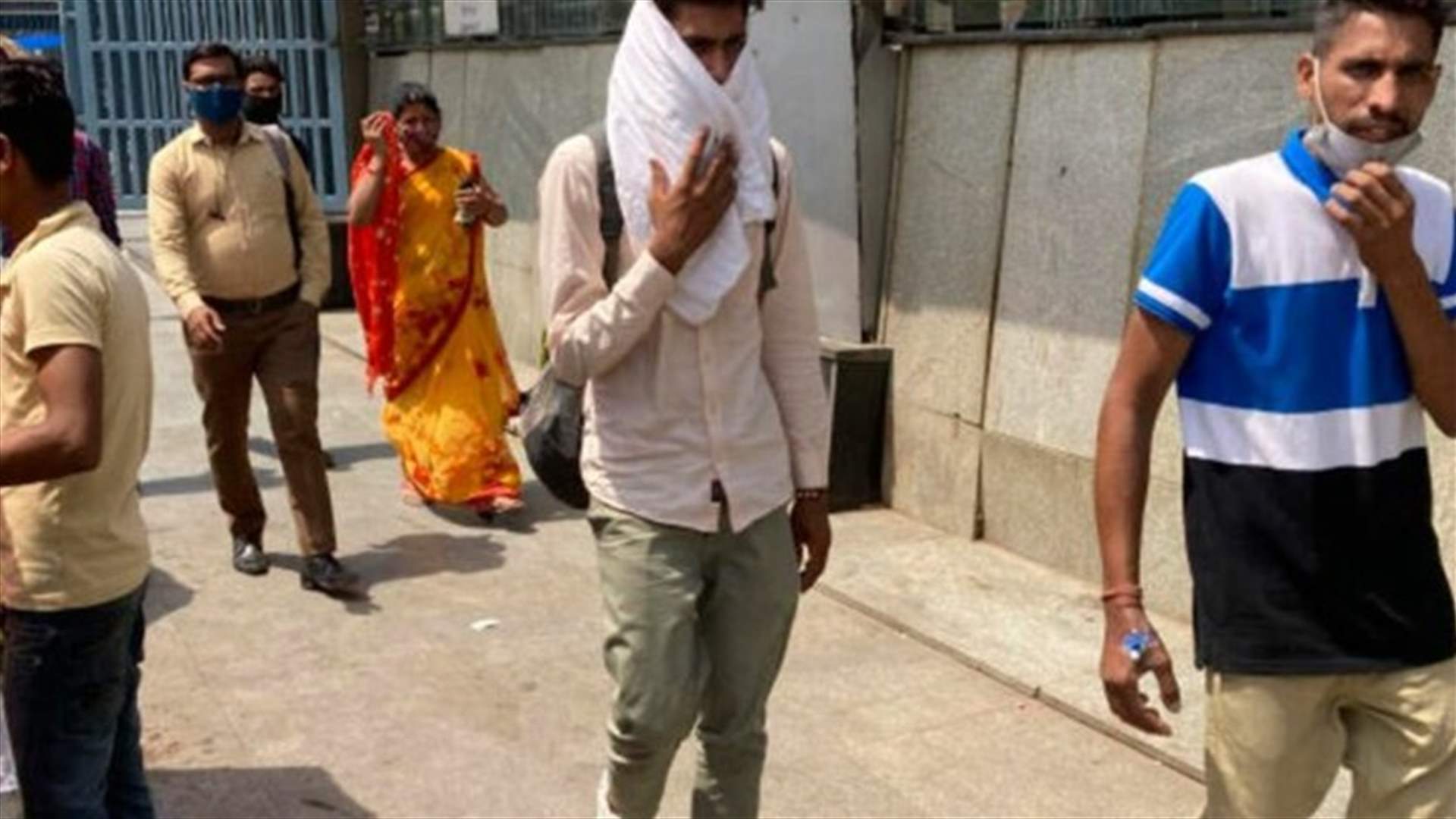 موجة حر في جنوب آسيا تسفر عن انقطاع الكهرباء وحرائق غابات