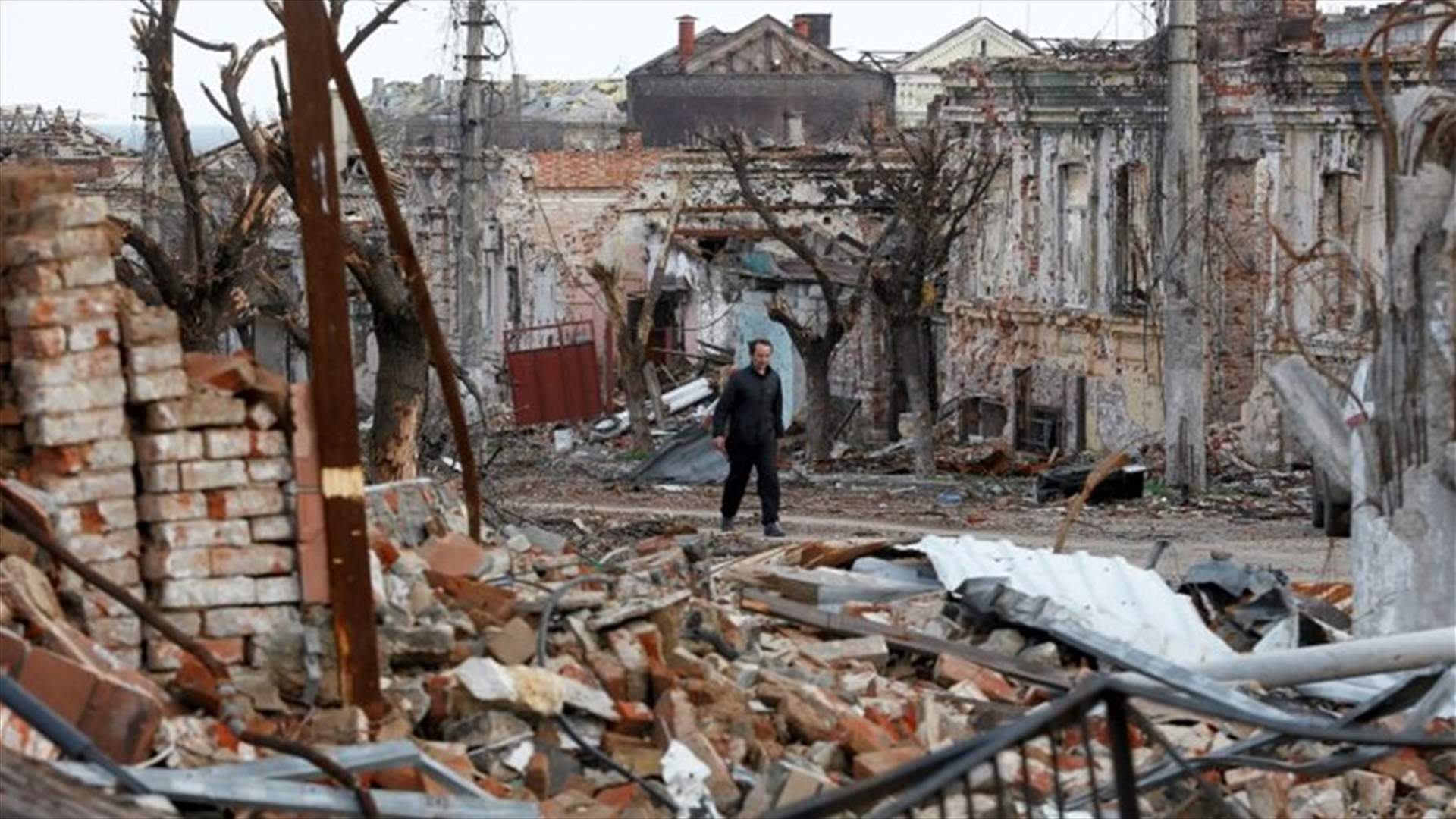 خروج مدنيين من مجمع آزوفستال في ماريوبول تمهيدا لإجلائهم