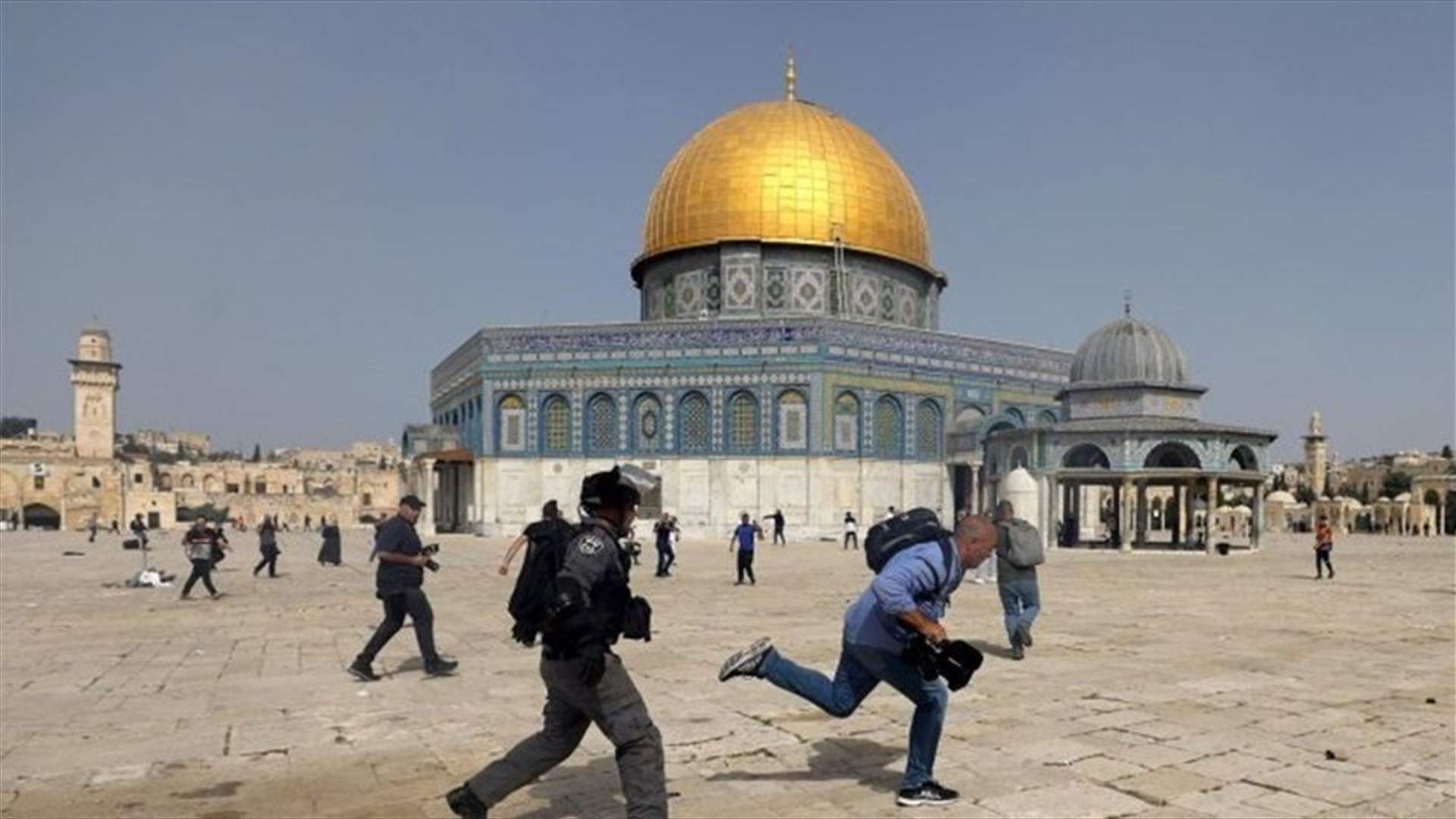 Clashes renewed in Al-Aqsa Mosque courtyard in occupied East Jerusalem