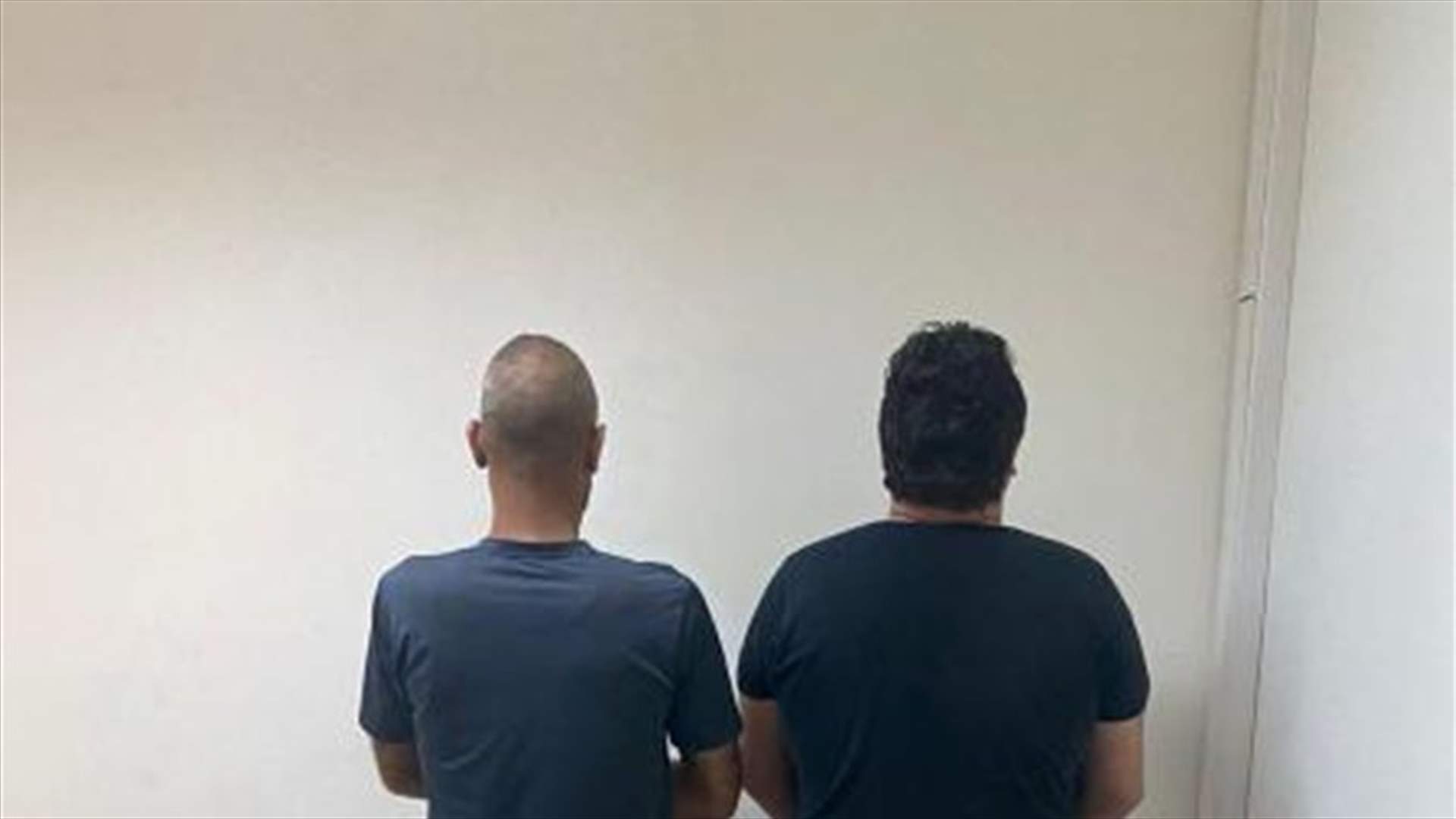سلبوا مبلغًا كبيرًا بقوّة السلاح في أدونيس وشعبة المعلومات تلقي القبض على اثنين من أفراد العصابة