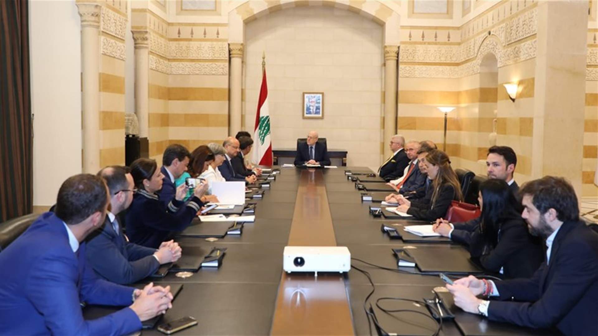 ميقاتي استقبل وزير الاتصالات ووفد بعثة الاتحاد الاوروبي لمراقبة الانتخابات: الفرصة مناسبة لبلورة التغيير