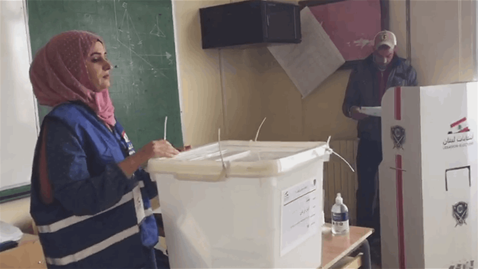 Power cuts in some polling stations in Baalbek [VIDEO]
