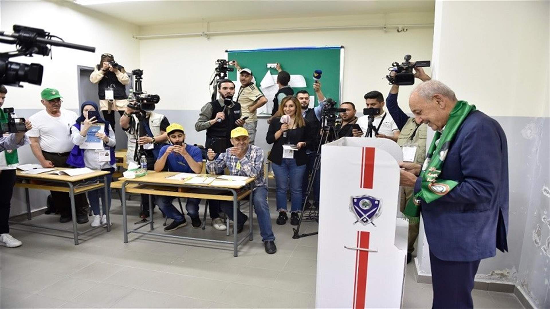 Nabih Berri casts his ballot in Tebnin