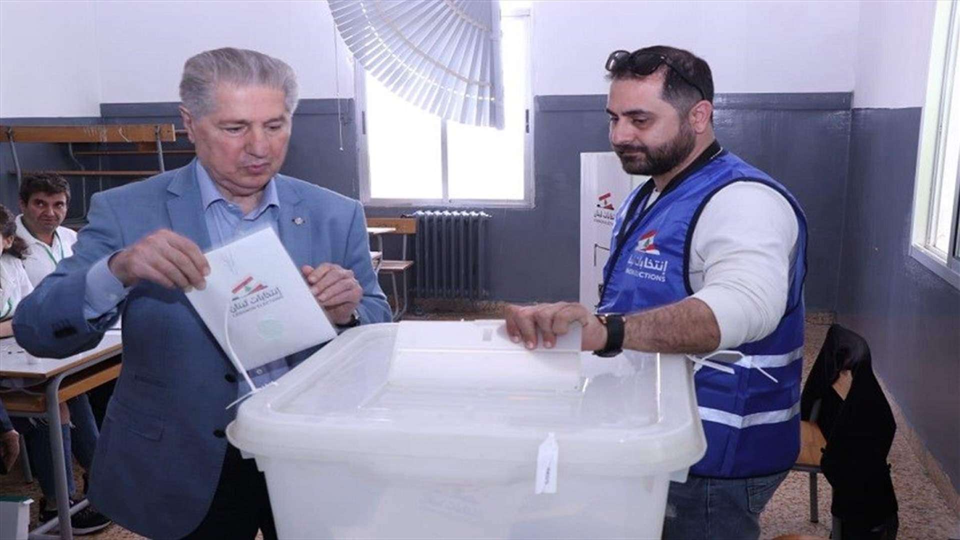 أمين الجميل أدلى بصوته: الحكومة قامت بواجبها وأجرت الإنتخابات