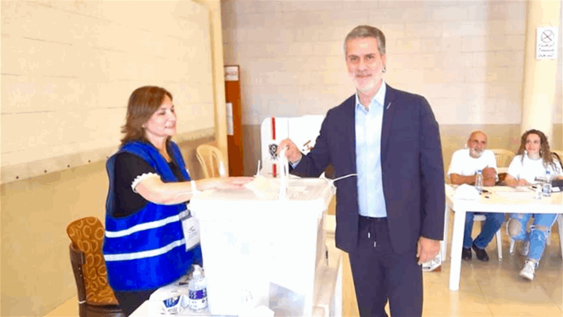 نصار اقترع في جبيل: الشعب اللبناني شعب عنيد وسلاحه العزة والكرامة لا الرشاوى والاغراءات