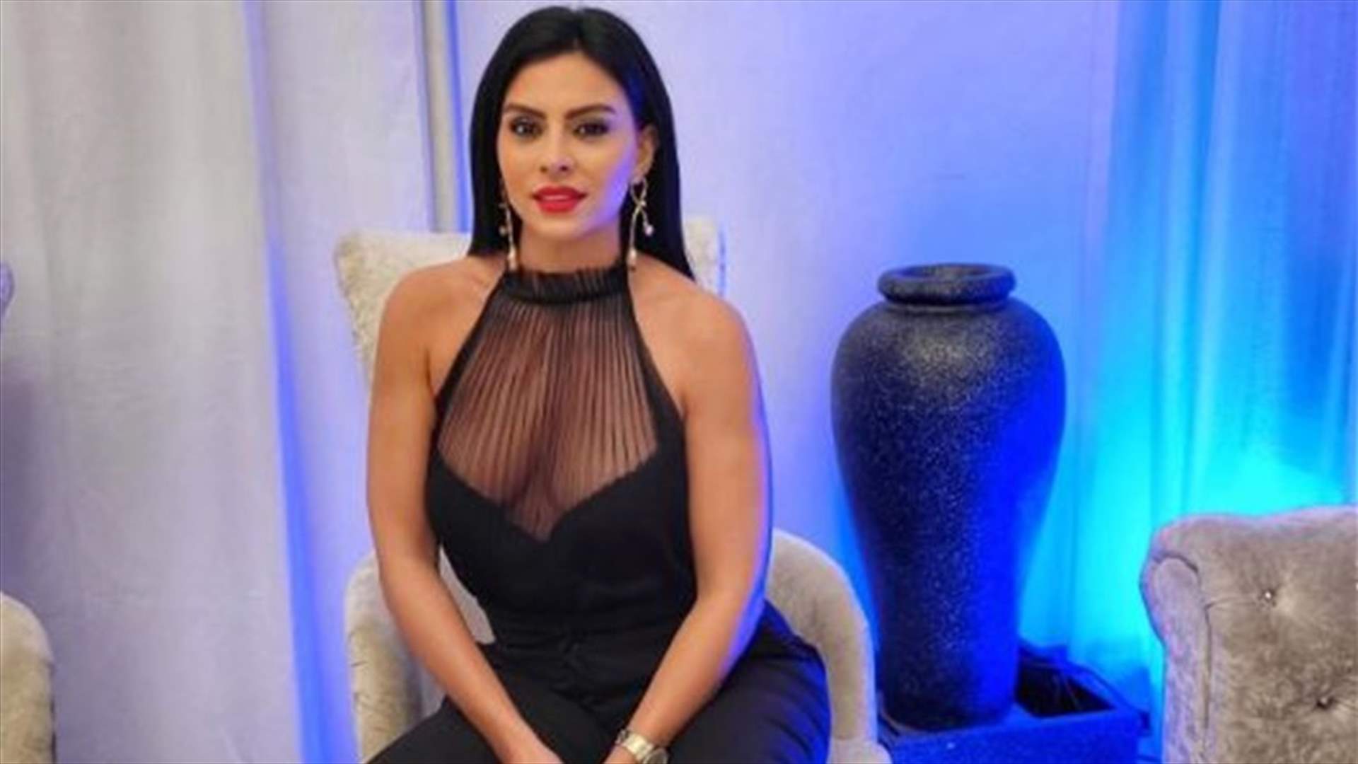 تعرّض سيارة بريجيت ياغي لإطلاق نار (صور)