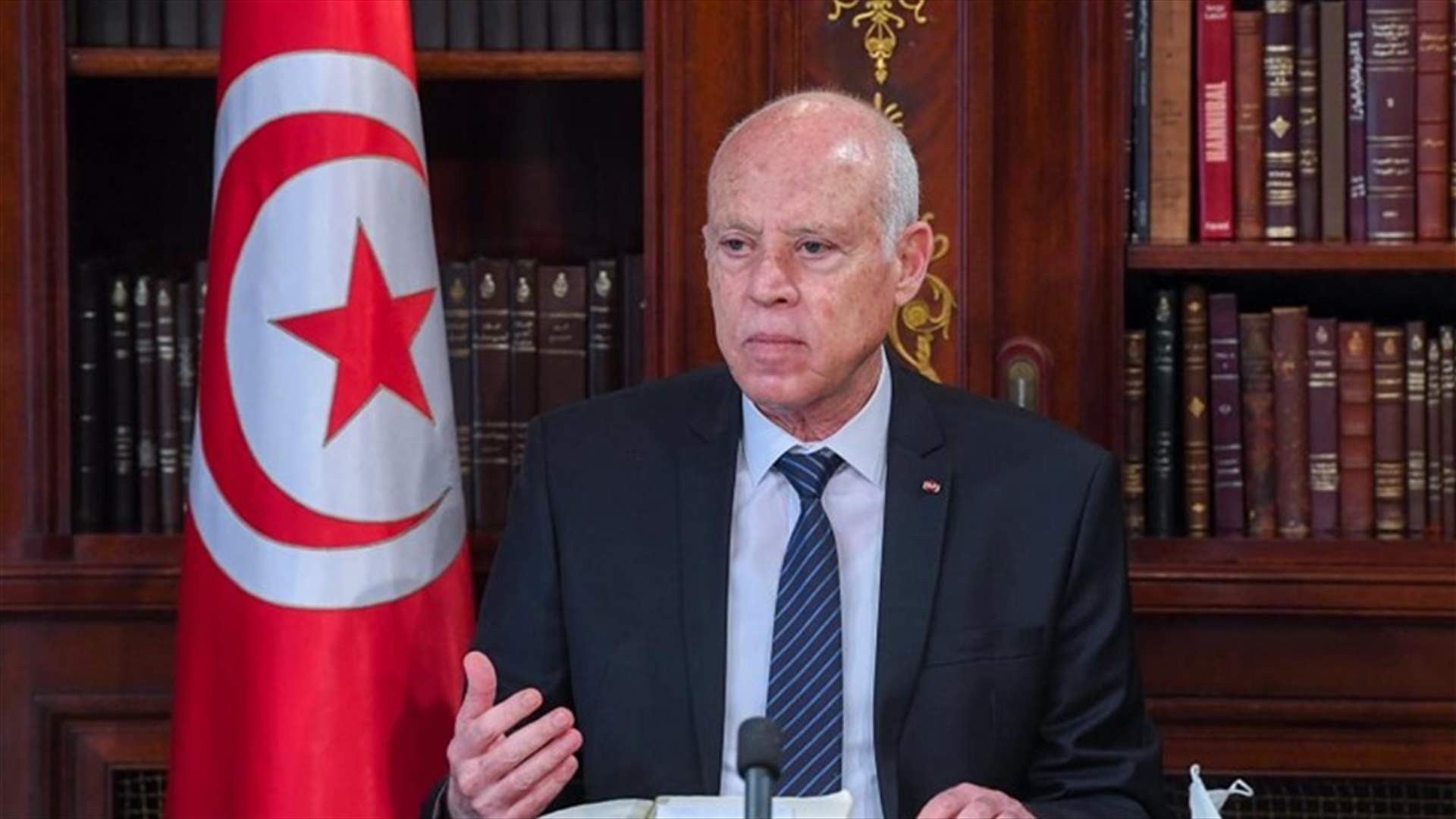 الرئيس التونسي يقصي الأحزاب من إعداد دستور لـ&quot;جمهورية جديدة&quot;