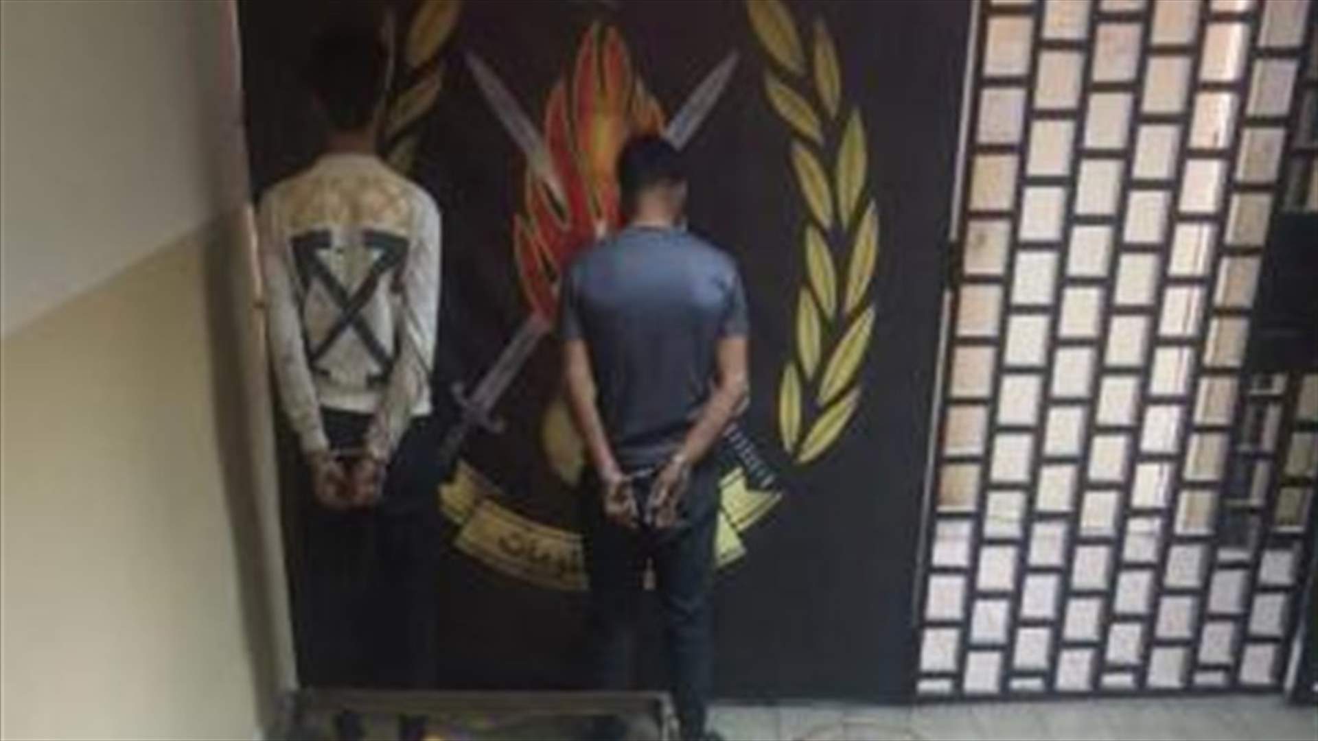 سرقا من داخل محل لبيع النحاسيّات في سنّ الفيل.. وشعبة المعلومات تلقي القبض عليهما بالجرم المشهود