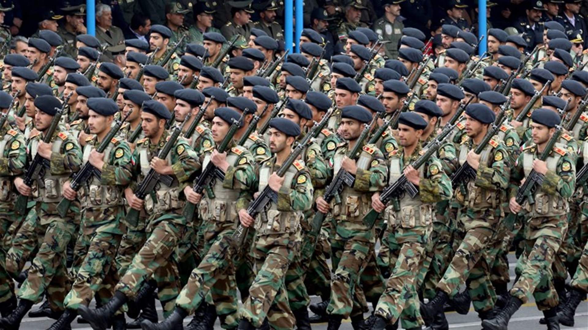 الجيش الإيراني يكشف عن قاعدة للطائرات المسيرة تحت الأرض