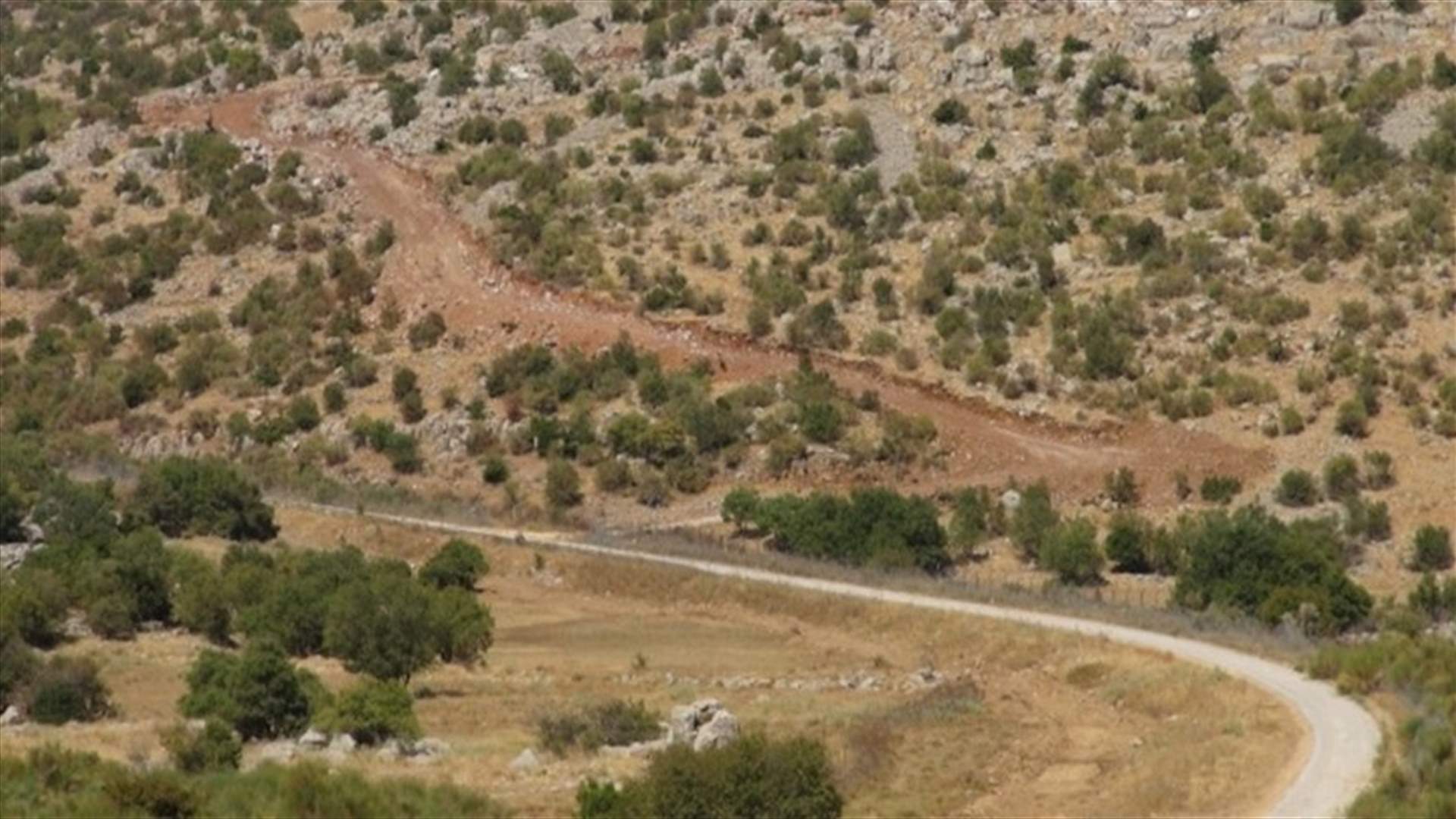 اصوات تسمع بين الحين والآخر عند المنطقة الحدودية جنوبي لبنان وهي ناتجة عن أصوات مدفعية يُرَجح أنها مناورات اسرائيلية داخل الأراضي المحتلة