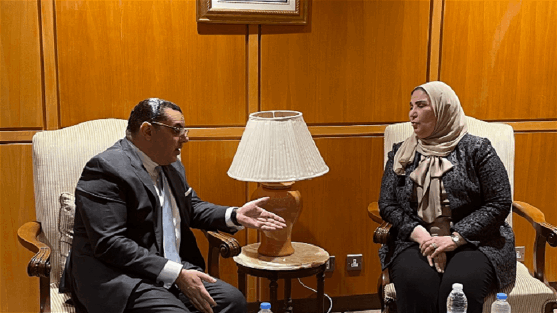 وزيرة التضامن الإجتماعي المصرية وصلت الى بيروت: نجدد الدعم الكامل للأشقاء اللبنانيين