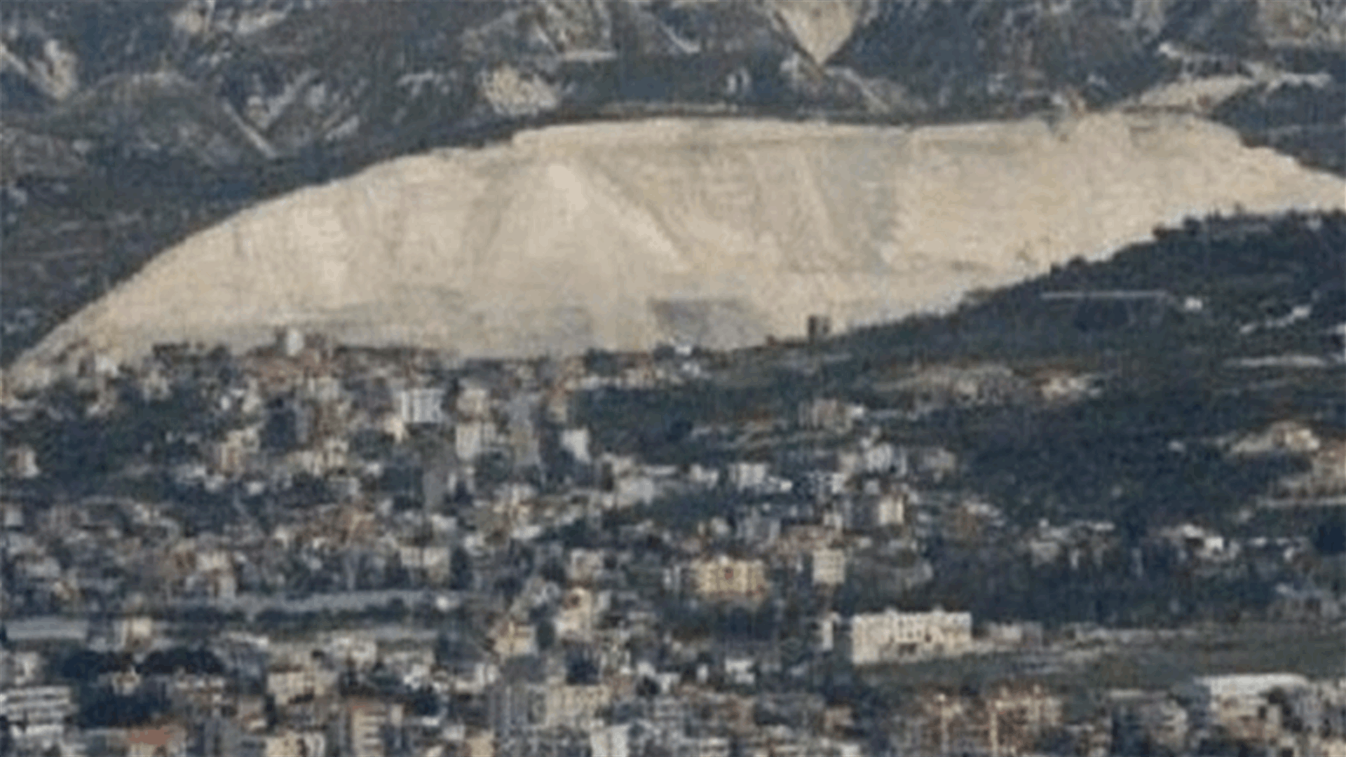 لجنة كفرحزير البيئية: آن الاوان ان تنقل مصانع اسمنت الموت ومقالعها الى مكان بعيد عن القرى المأهولة