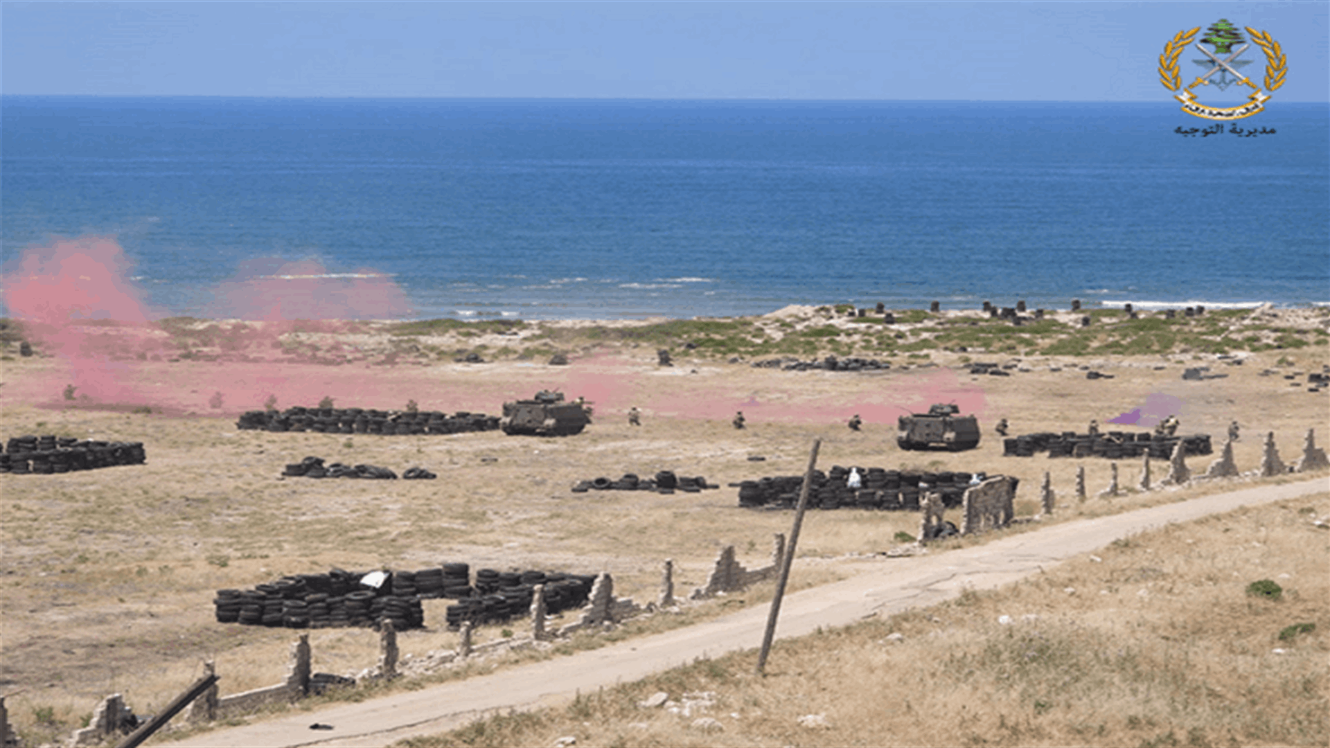 الجيش: مدرسة القوات الخاصة نفذت تمريناً تكتياً بالذخيرة الحية (صور)