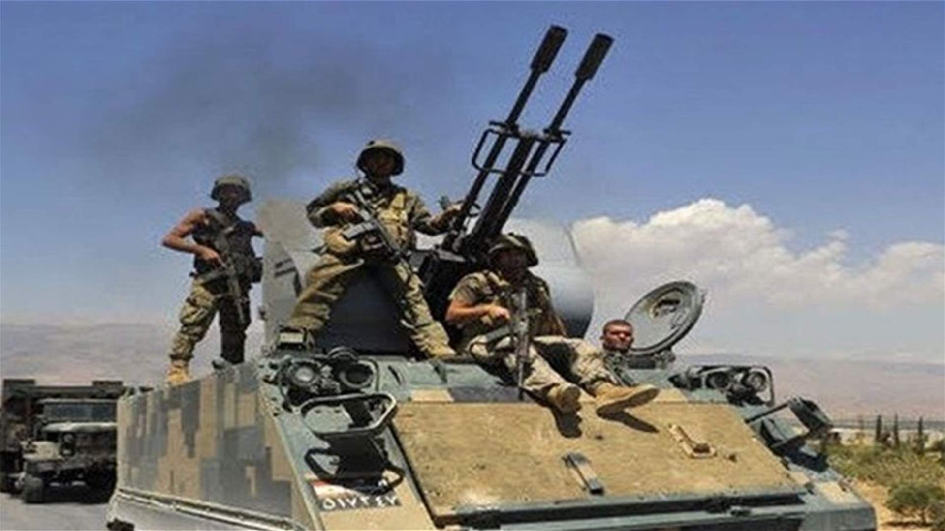 جريح خلال مداهمات للجيش في بعلبك