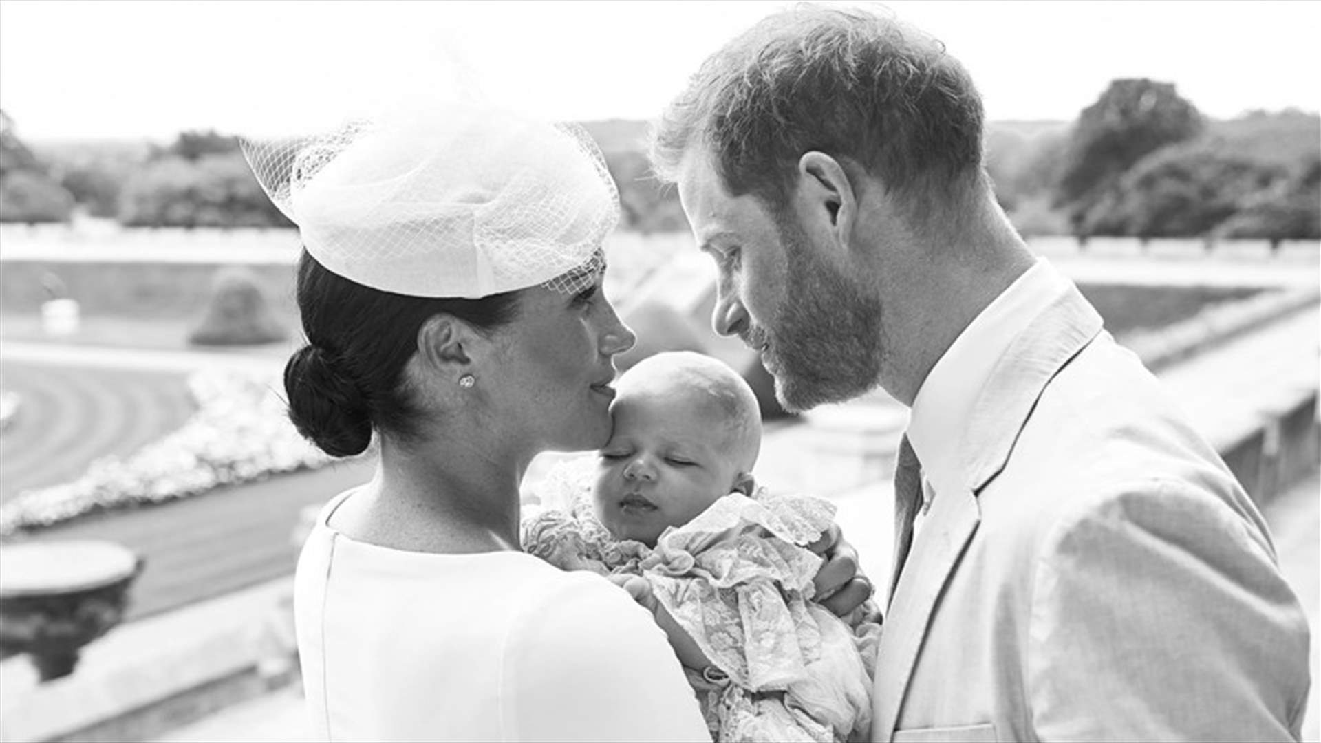 احتفالاً بعيد ميلادها الأول... الأمير هاري وميغان ماركل ينشران صورة جديدة لابنتهما ليليبت