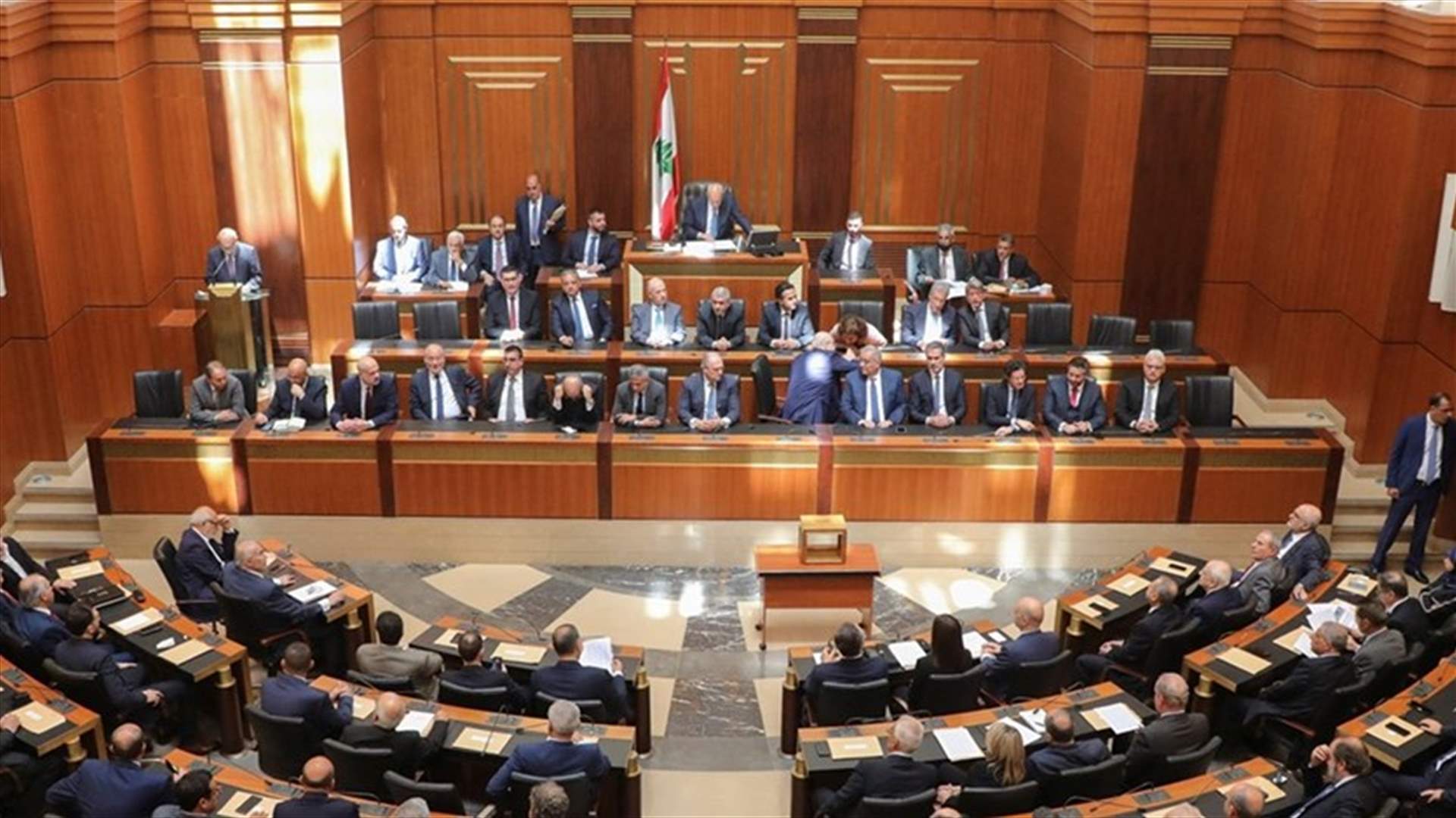 نواب التغيير متواضعو الخبرة ...ودعوة إلى القوى السياسية(الجمهورية)
