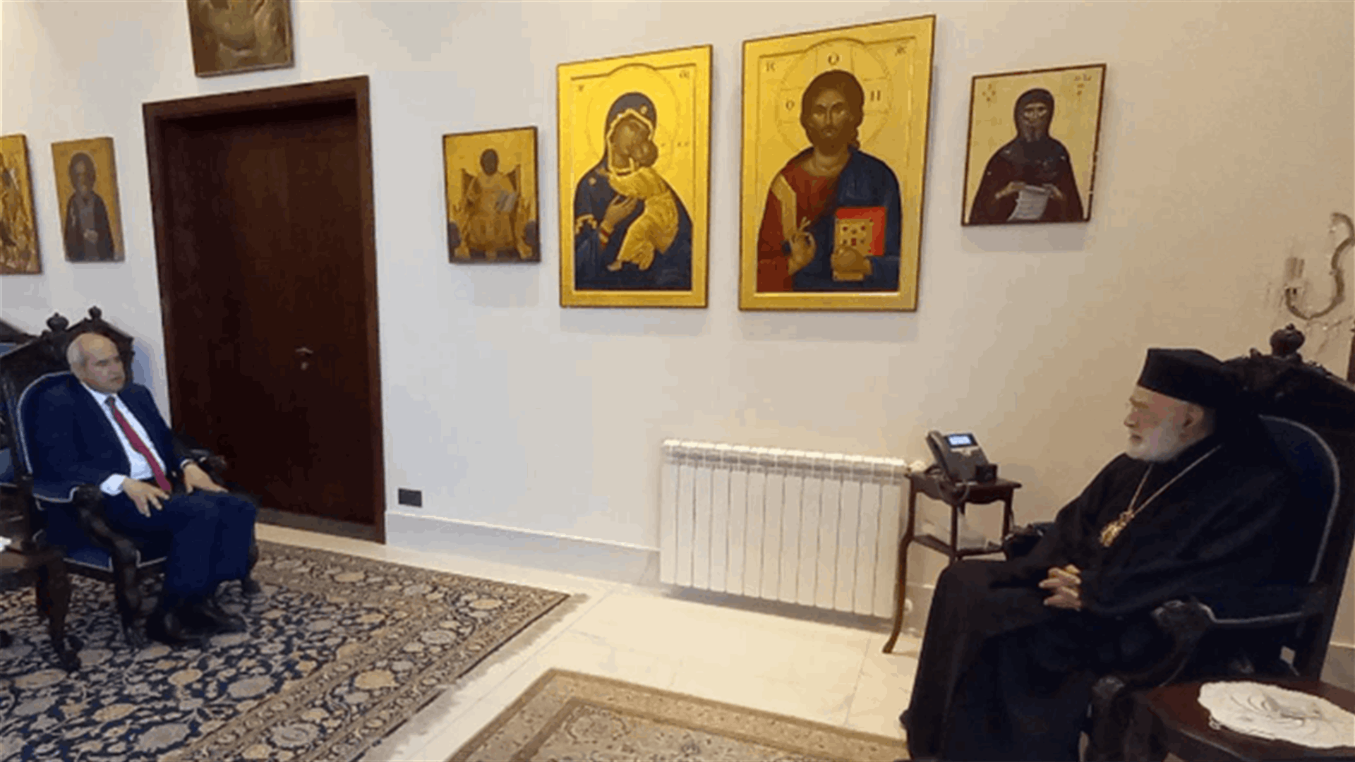 خلف اثر زيارته عوده: السياسة أخلاق