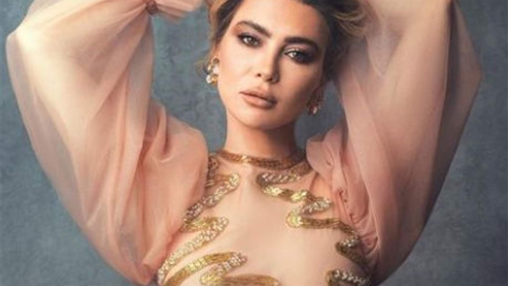 احتفالات بعيد ميلاد ستيفاني صليبا... &quot;جنون ودبكة&quot; (فيديو)