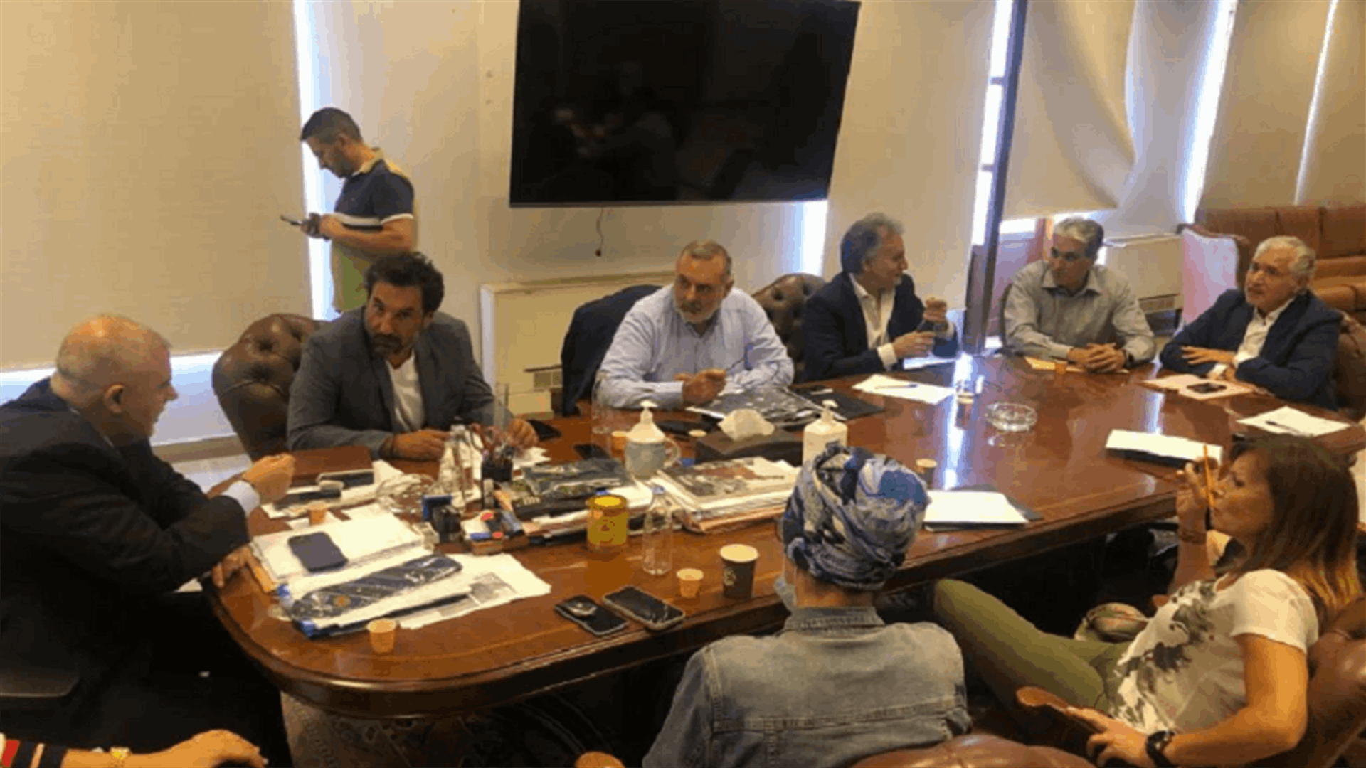 لقاء بين الصادق وعبود بحث في ملفات بلدية بيروت ووضع برنامج عمل حدد الأولويات