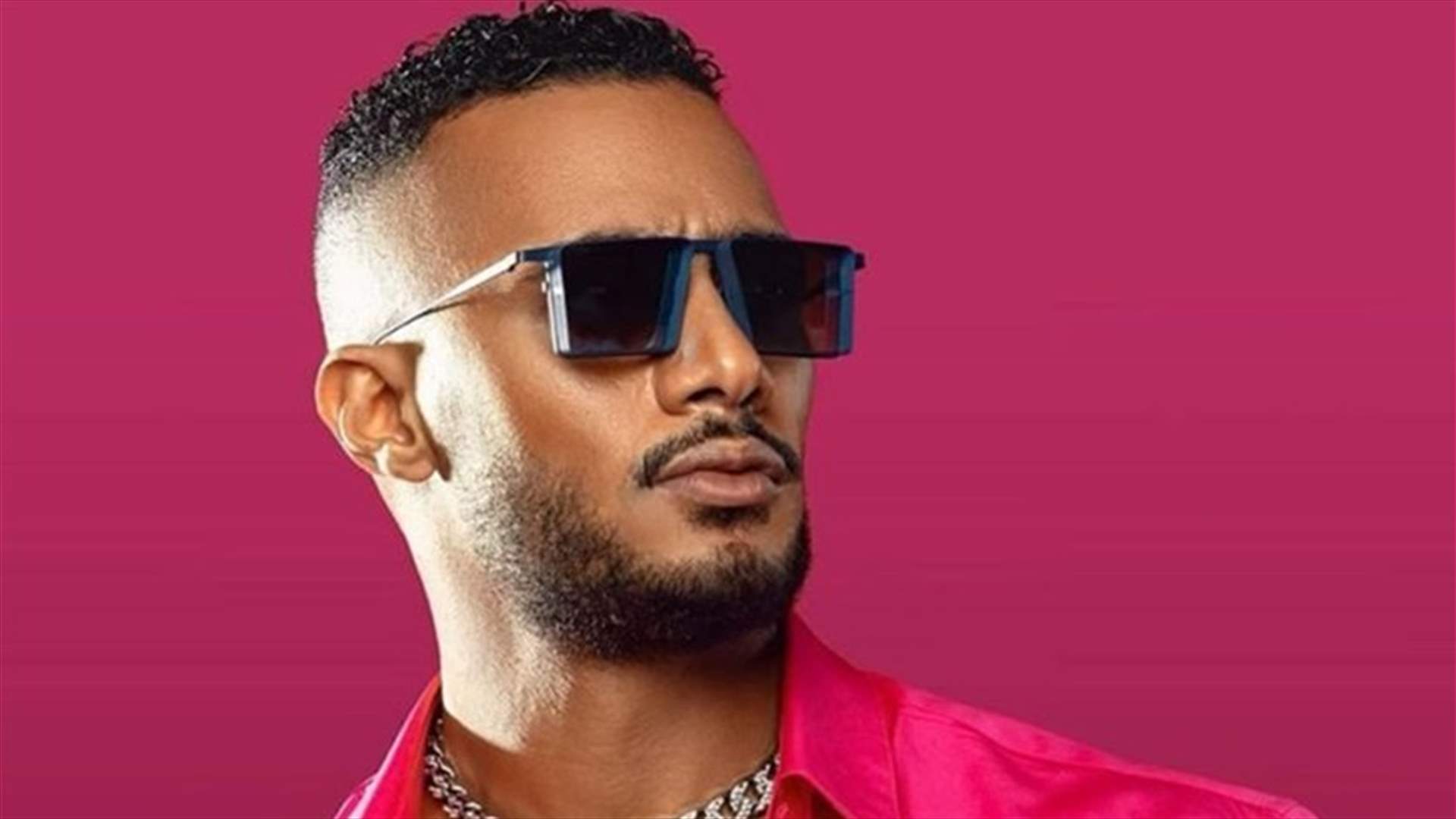 محمد رمضان يفاجئ جمهوره في الأردن ويدخل المسرح بـ"لامبورغيني" (فيديو)