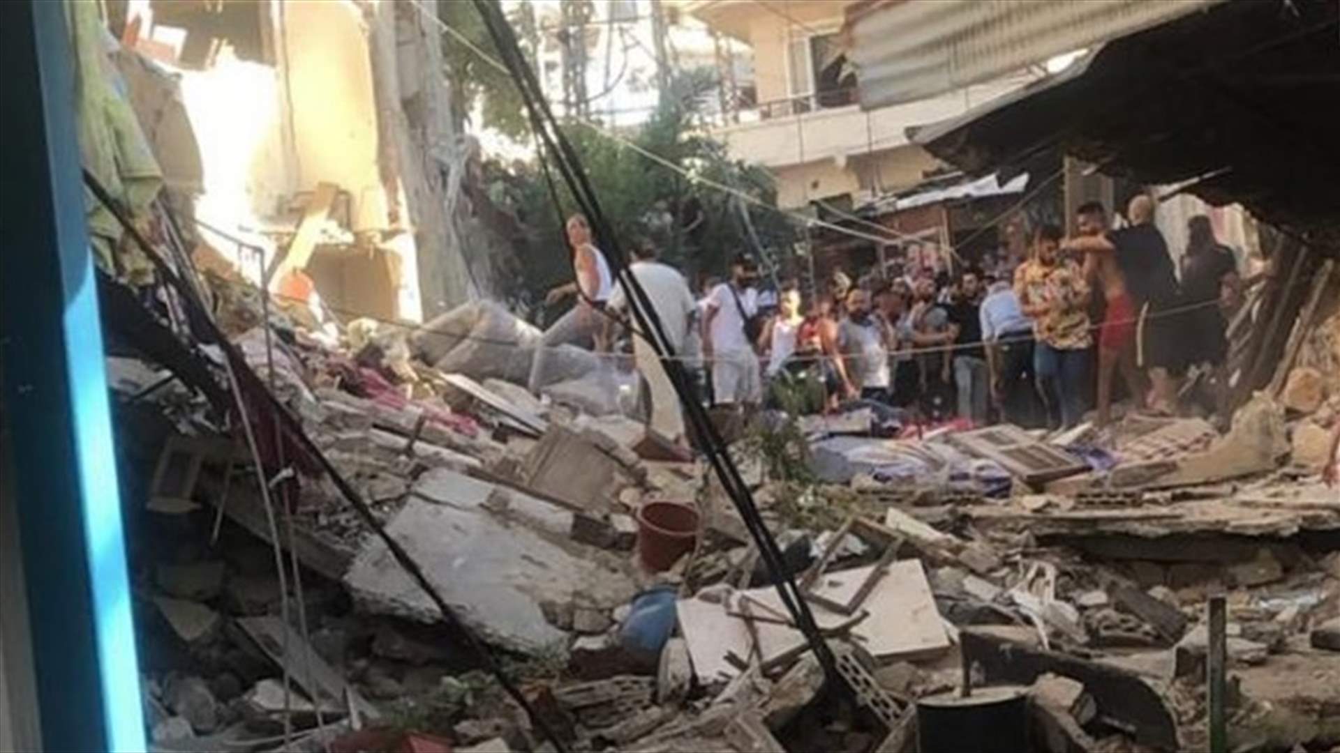 اعتصام لذوي الفتاة التي قضت في حادثة ضهر المغر: لترميم المباني المهددة
