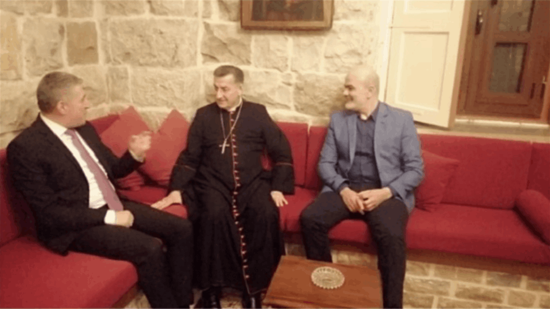 الراعي انتقل الى الديمان...