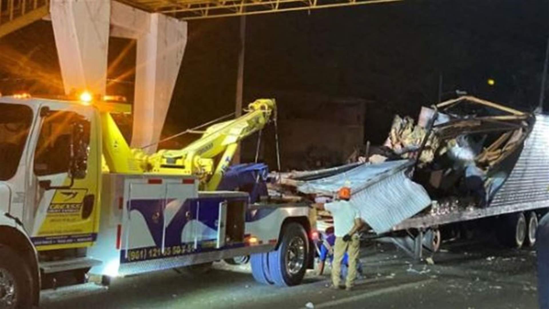 27 مكسيكيًا من بين 51 مهاجرًا لقوا حتفهم في مقطورة شاحنة في تكساس
