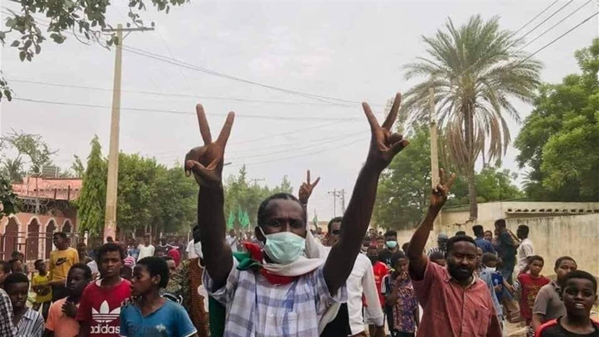 آلاف المتظاهرين في شوارع الخرطوم وضواحيها