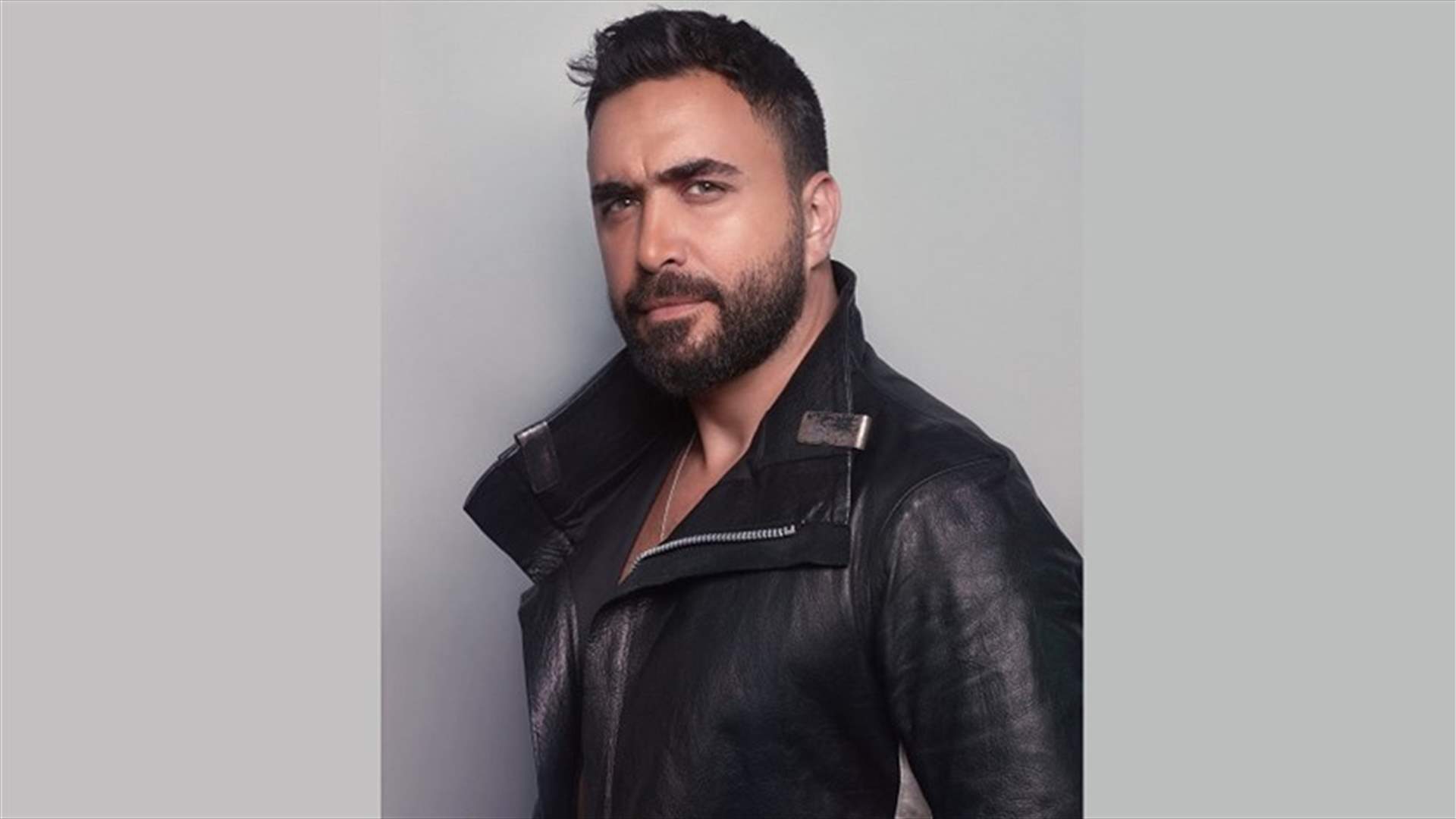 نادر الأتات يشوّق الجمهور لكليب "الضيعة"... من هي الممثلة السوريّة الشهيرة بطلة العمل؟