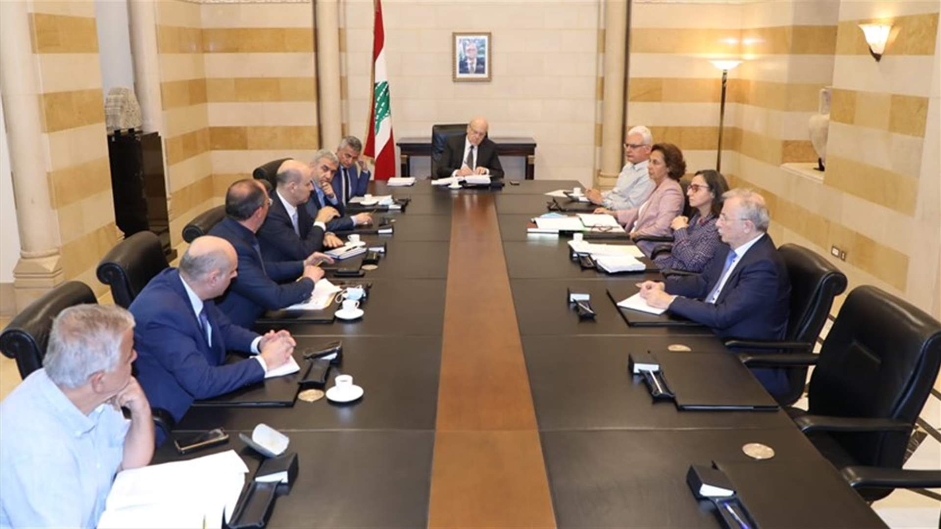 اجتماع في السراي بحث الاضراب المفتوح في القطاع العام.. ماذا قال بيرم؟