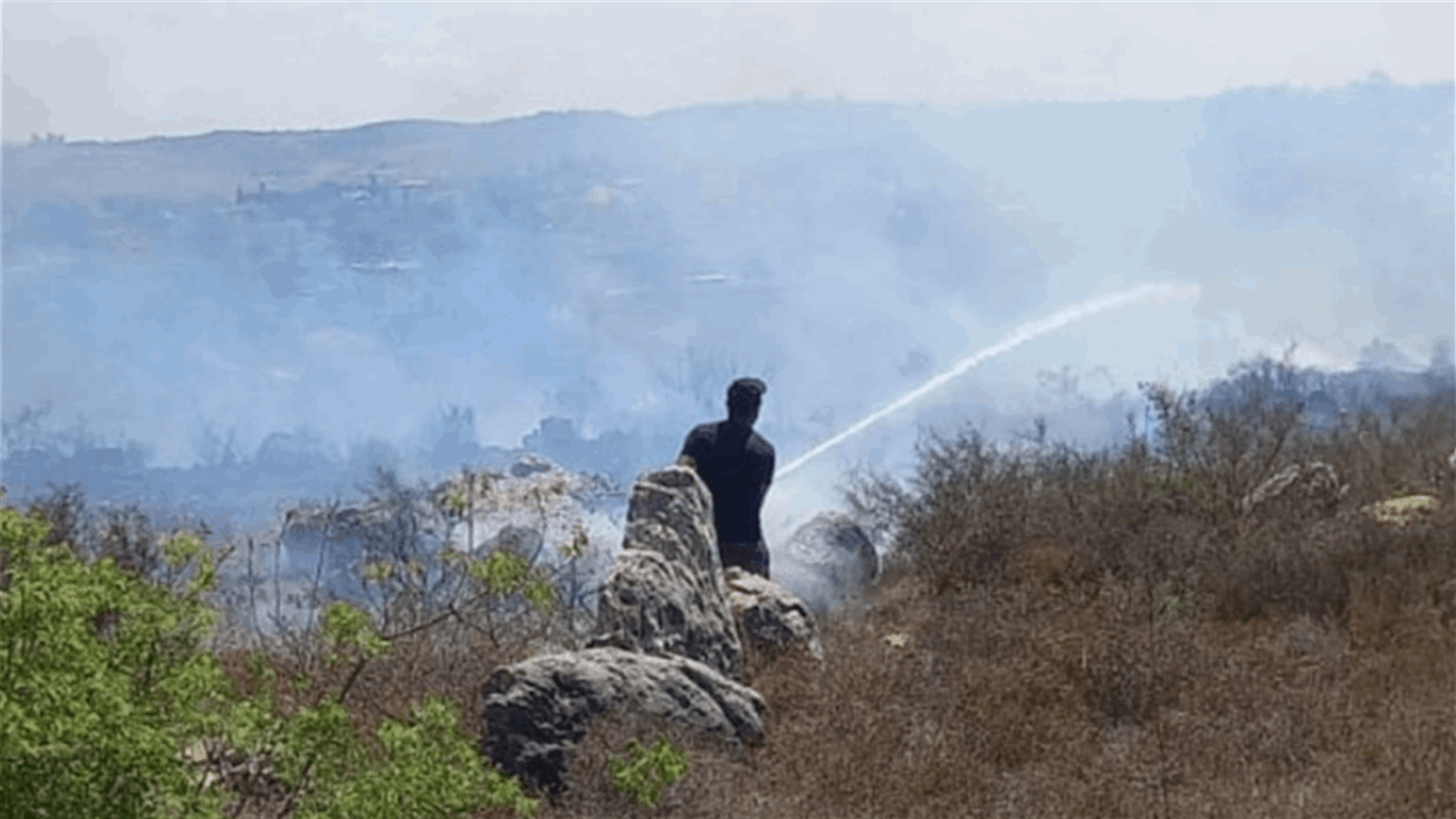 حريق كبير بين صربا ورومين في إقليم التفاح
