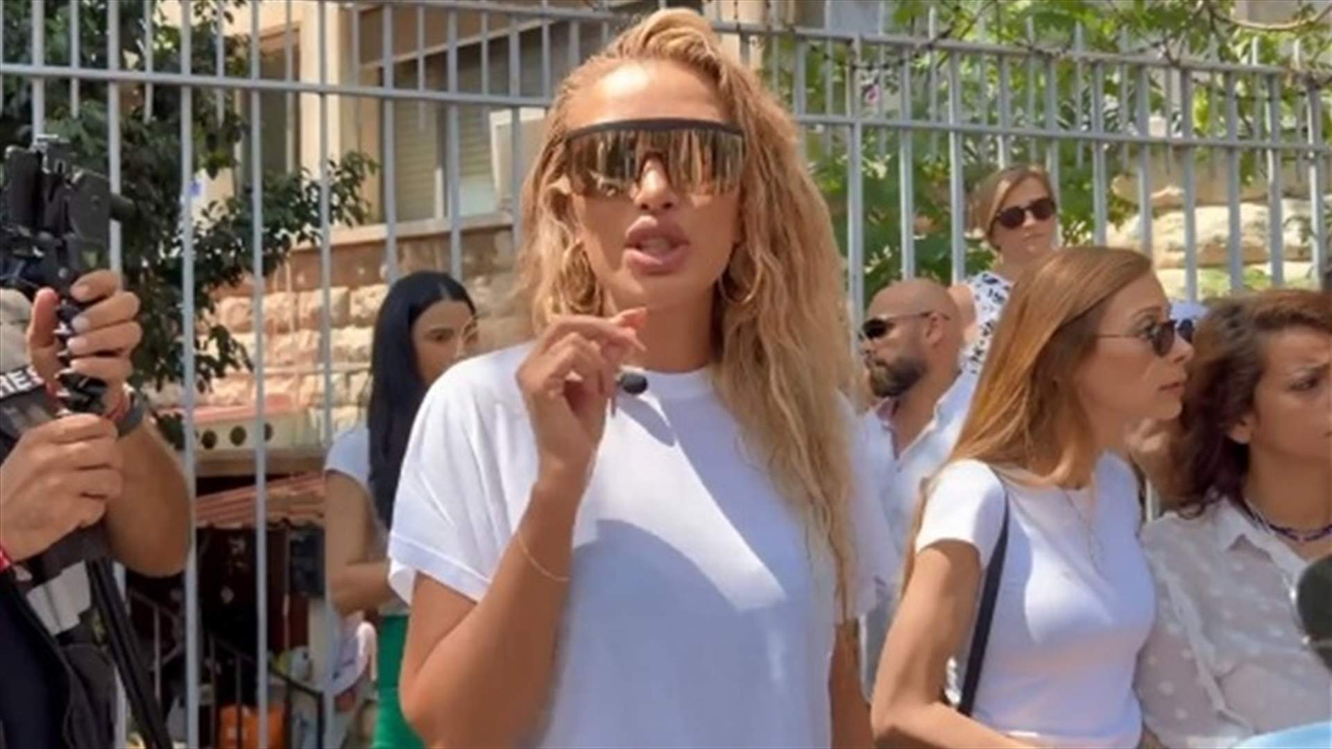 مايا دياب من أمام قصر العدل: &quot;الشذوذ ليس المثلية الجنسية&quot;