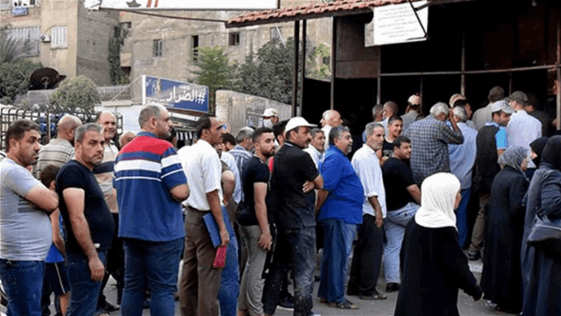 إشكال وتدافع أمام فرن في المنية