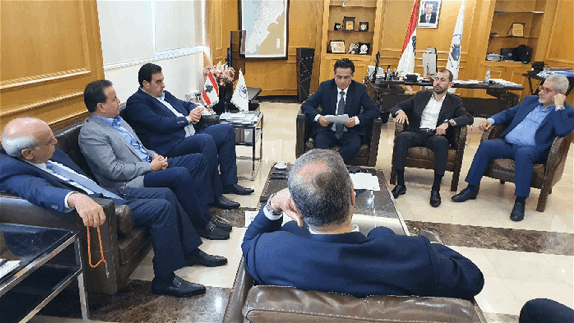حمية إلتقى وفدًا من نواب عكار المنية-الضنية: منطقة عكار هي بوابة وشريان لبنان على الحدود السورية ومنها إلى العالم