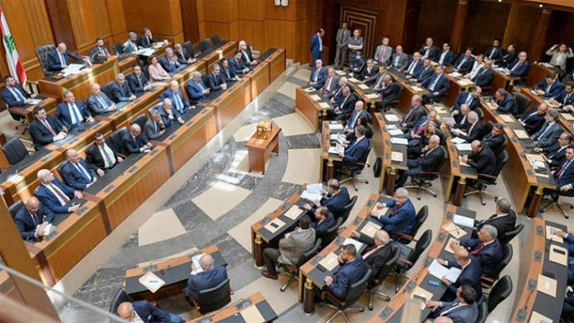الضغوط الخارجية تجبر السلطات اللبنانية على تطوير منظومة &quot;المناعة&quot; المالية (الشرق الأوسط)