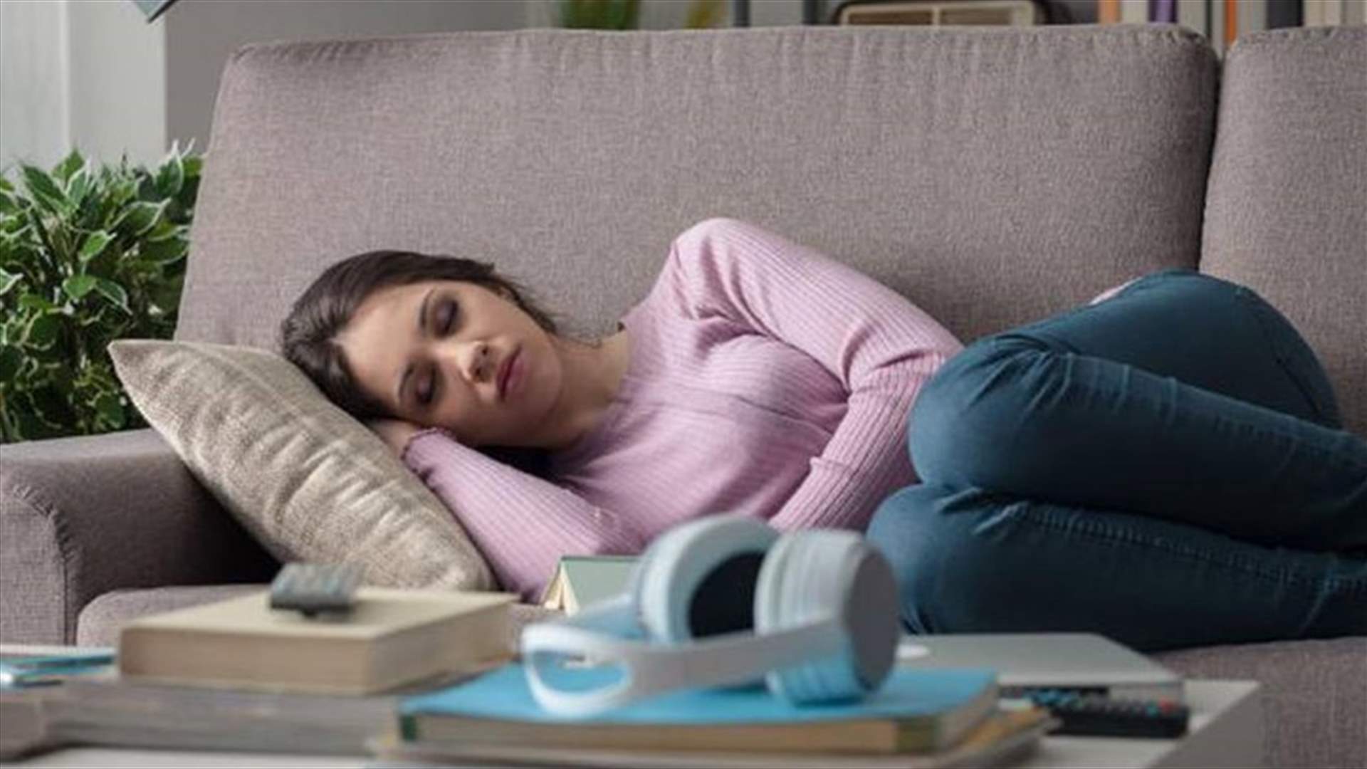 دراسة جديدة تحذر... القيلولة قد تؤدي إلى الإصابة بارتفاع ضغط الدم وسكتة قلبية
