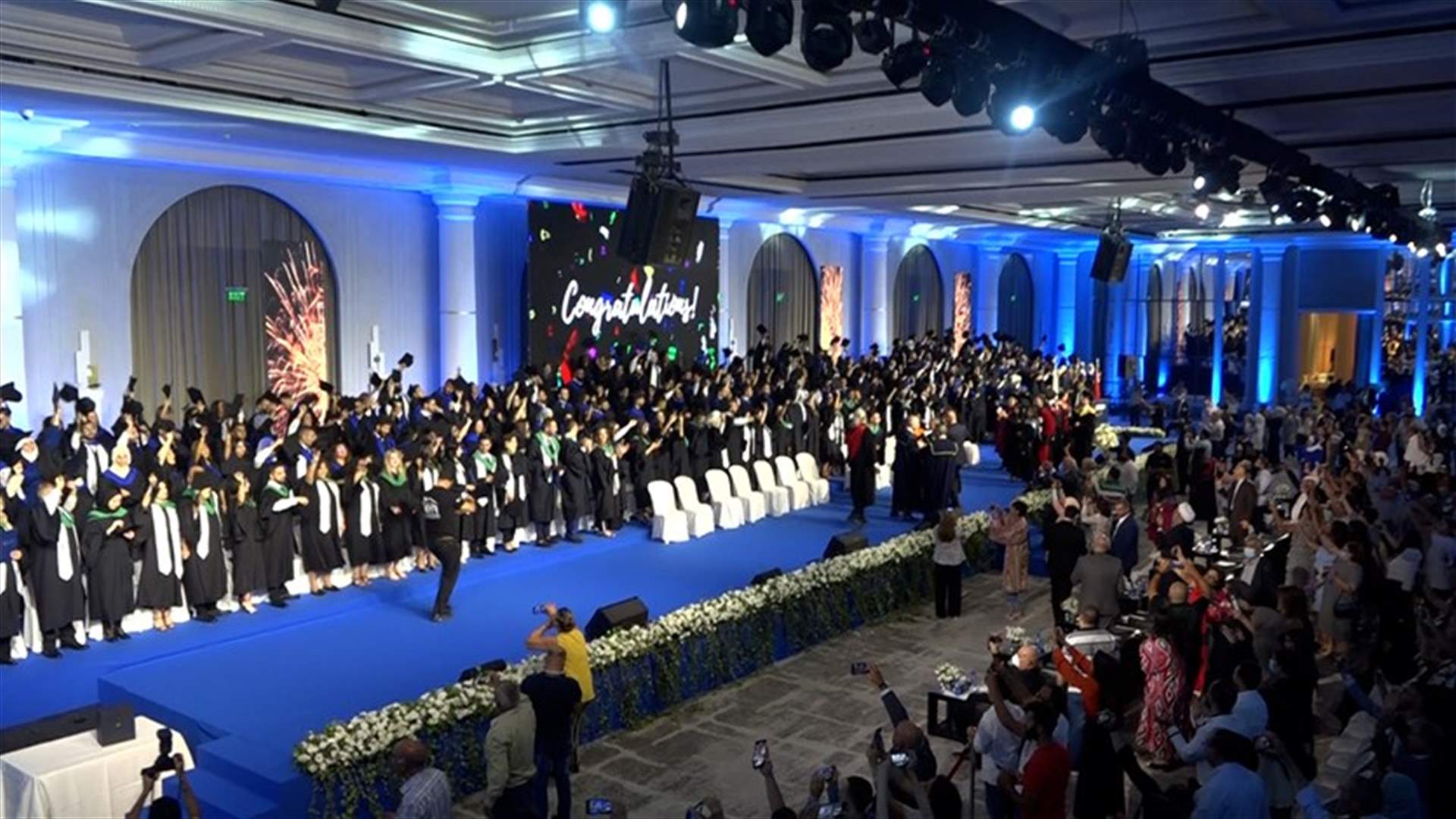 الجامعة العربيّة المفتوحة تحتفل بتخريج الدفعة الخامسة عشر من طلّابها