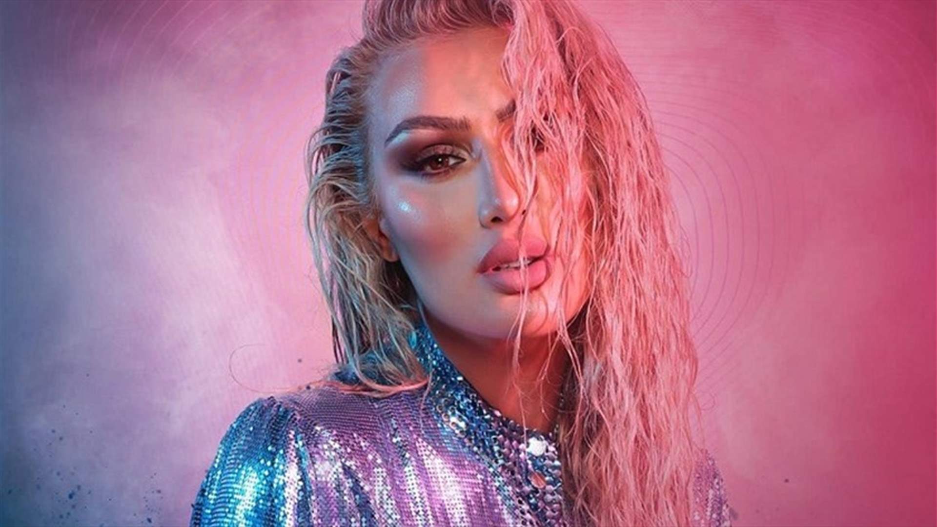 مايا دياب تنشر صورها مع &quot;صديقتها الفنانة الحيّة&quot; (صور)