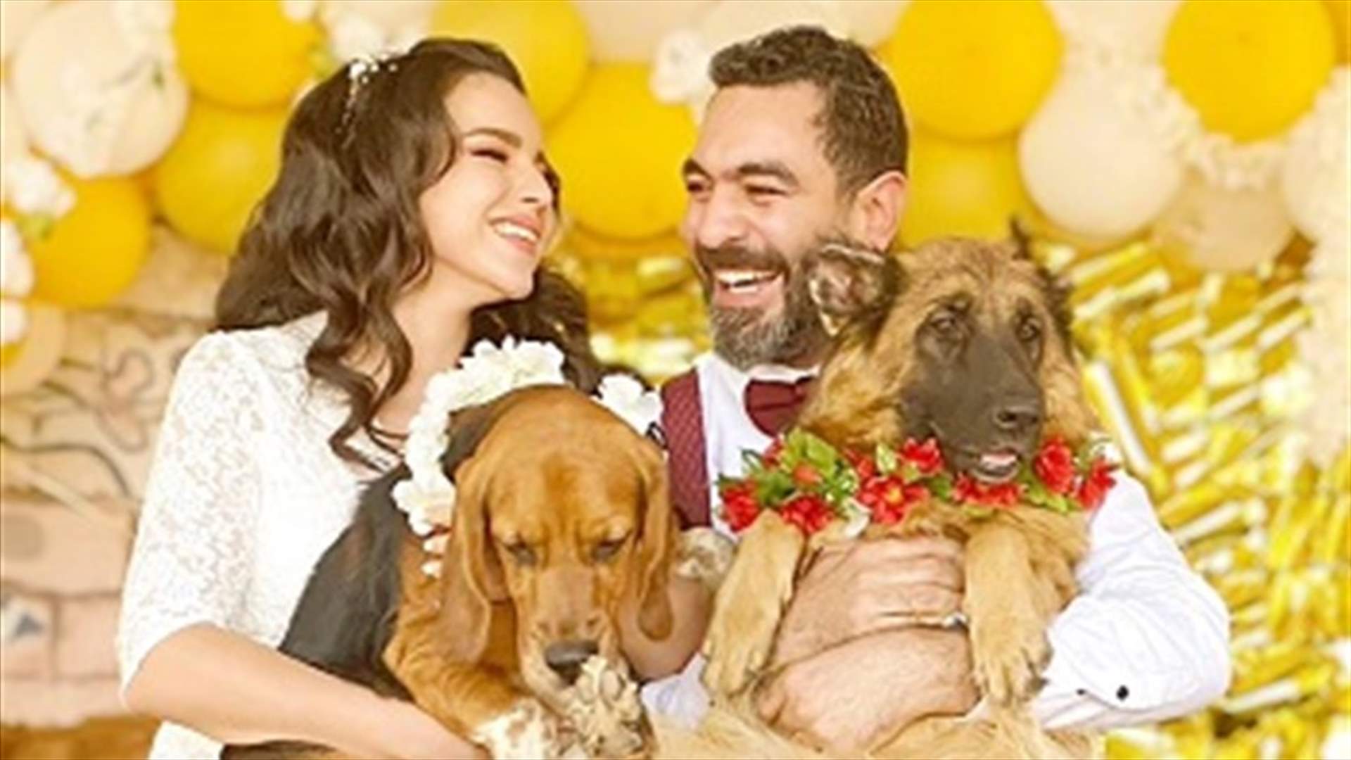 جمعهما حبهما للحيوانات... مصريان يُقيمان حفل زفافهما في ملجأ كلاب (صور)